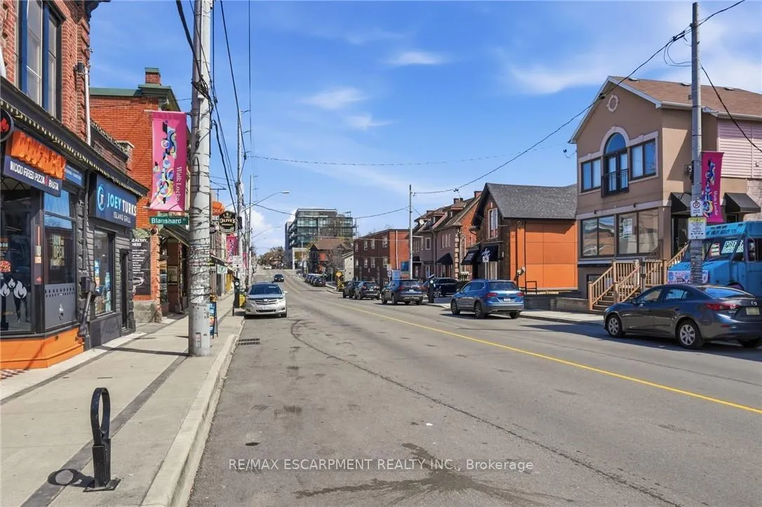 Photo 42 of 390 Hunter Street W, Hamilton, Kirkendall — HOMEH