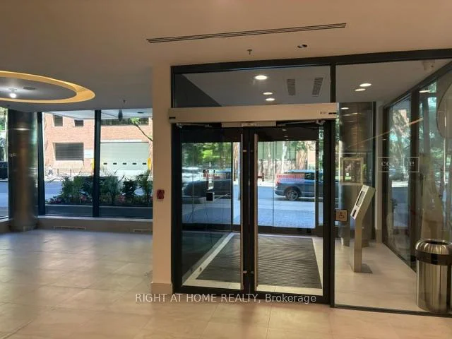 Photo 4 of Unit 2505, 28 Ted Rogers Way, Toronto, Church-Yonge Corridor — HOMEH