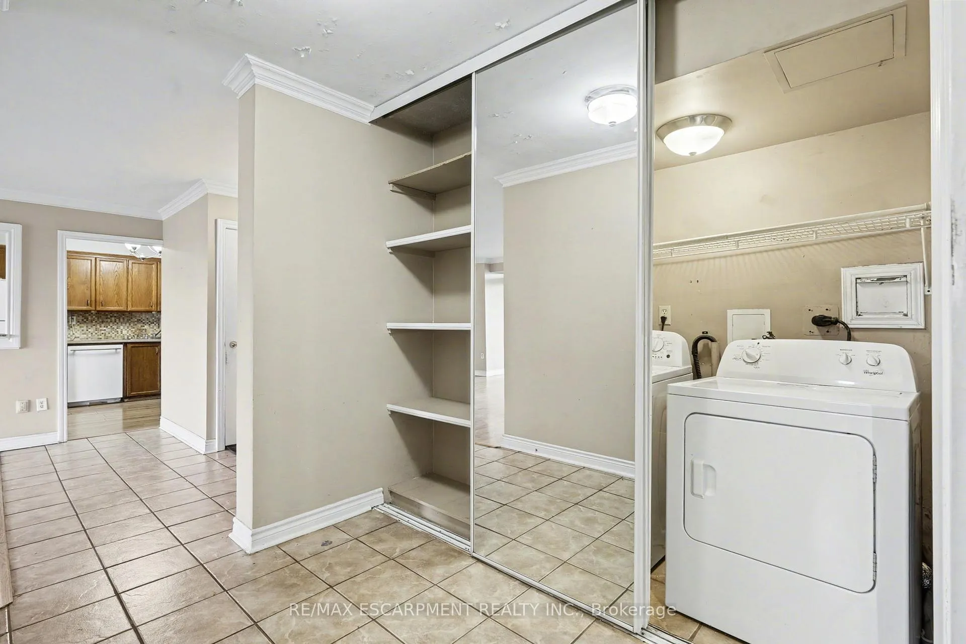 Photo 16 of Unit 218, 500 Green Road, Hamilton, Lakeshore — HOMEH