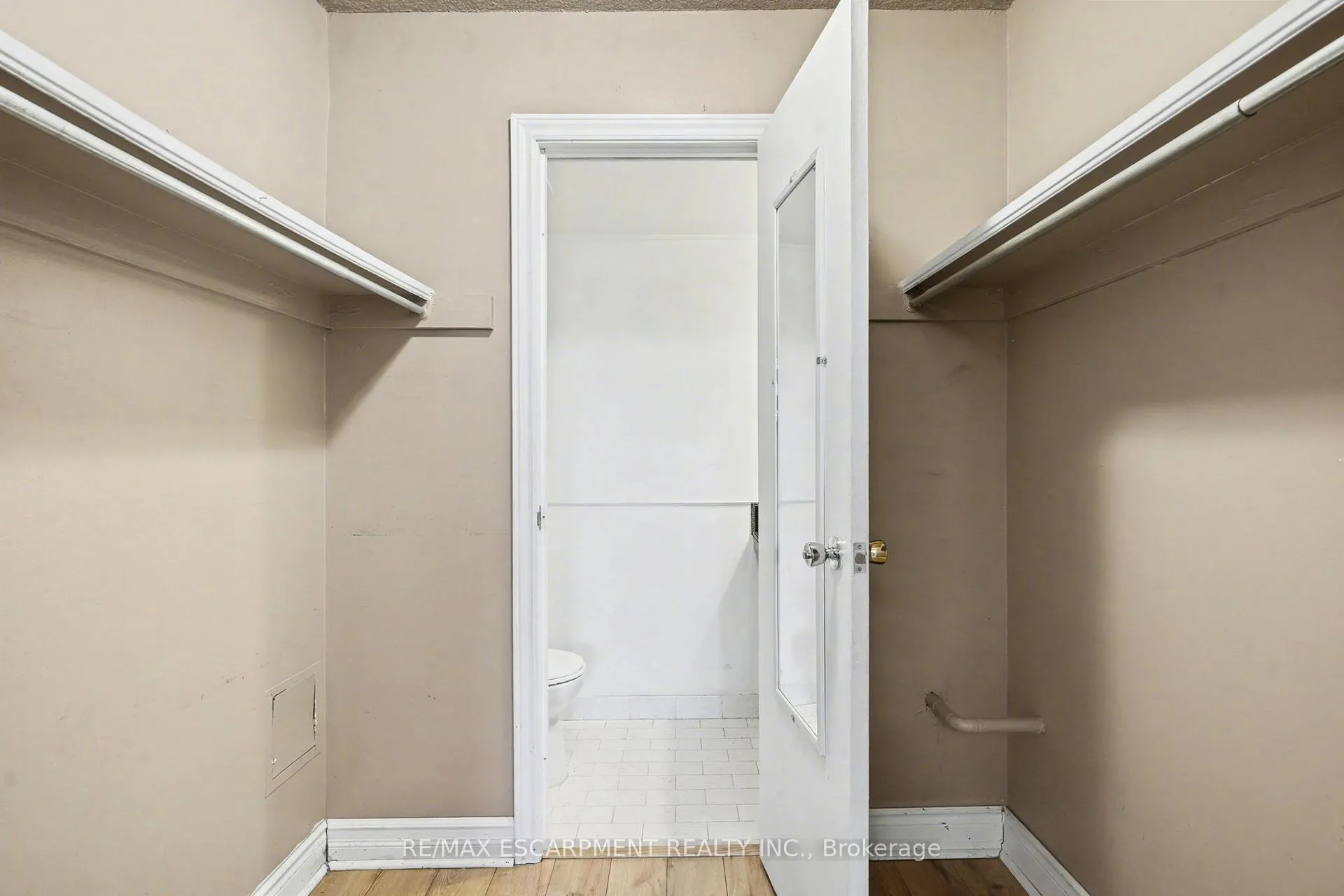 Photo 27 of Unit 218, 500 Green Road, Hamilton, Lakeshore — HOMEH