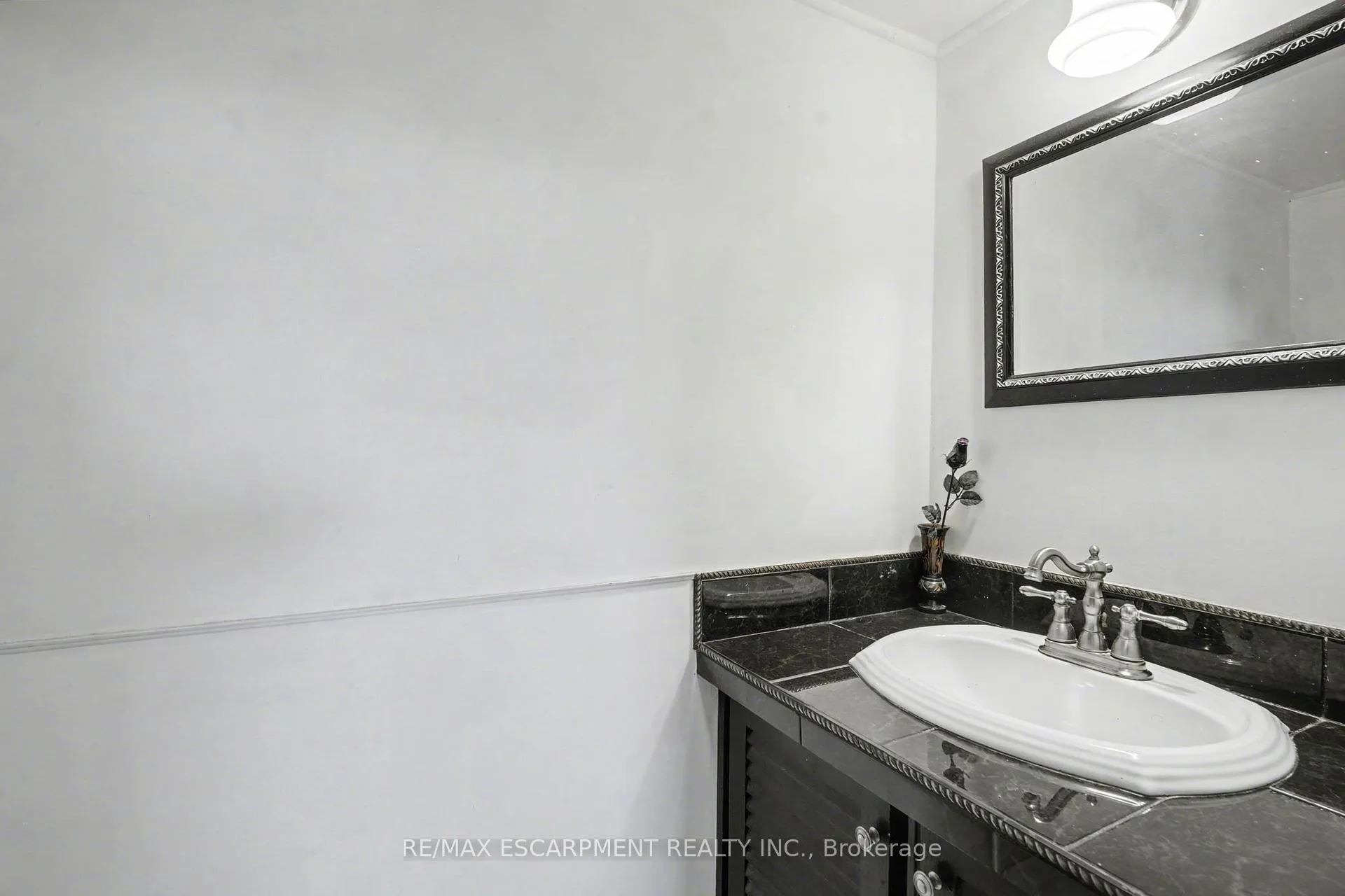 Photo 29 of Unit 218, 500 Green Road, Hamilton, Lakeshore — HOMEH