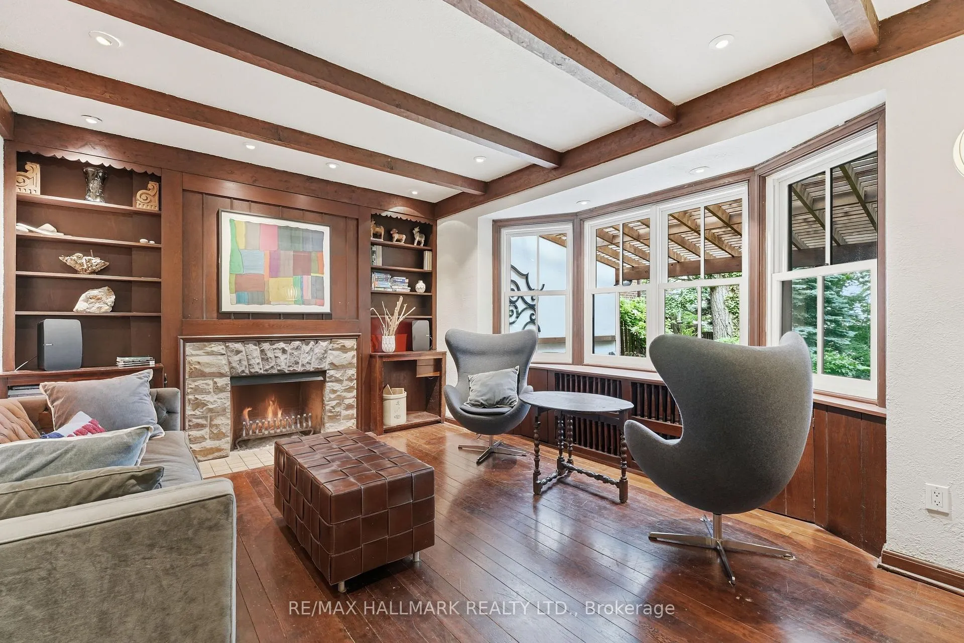 Photo 5 of 31 Glen Oak Drive, Toronto, East End-Danforth — HOMEH