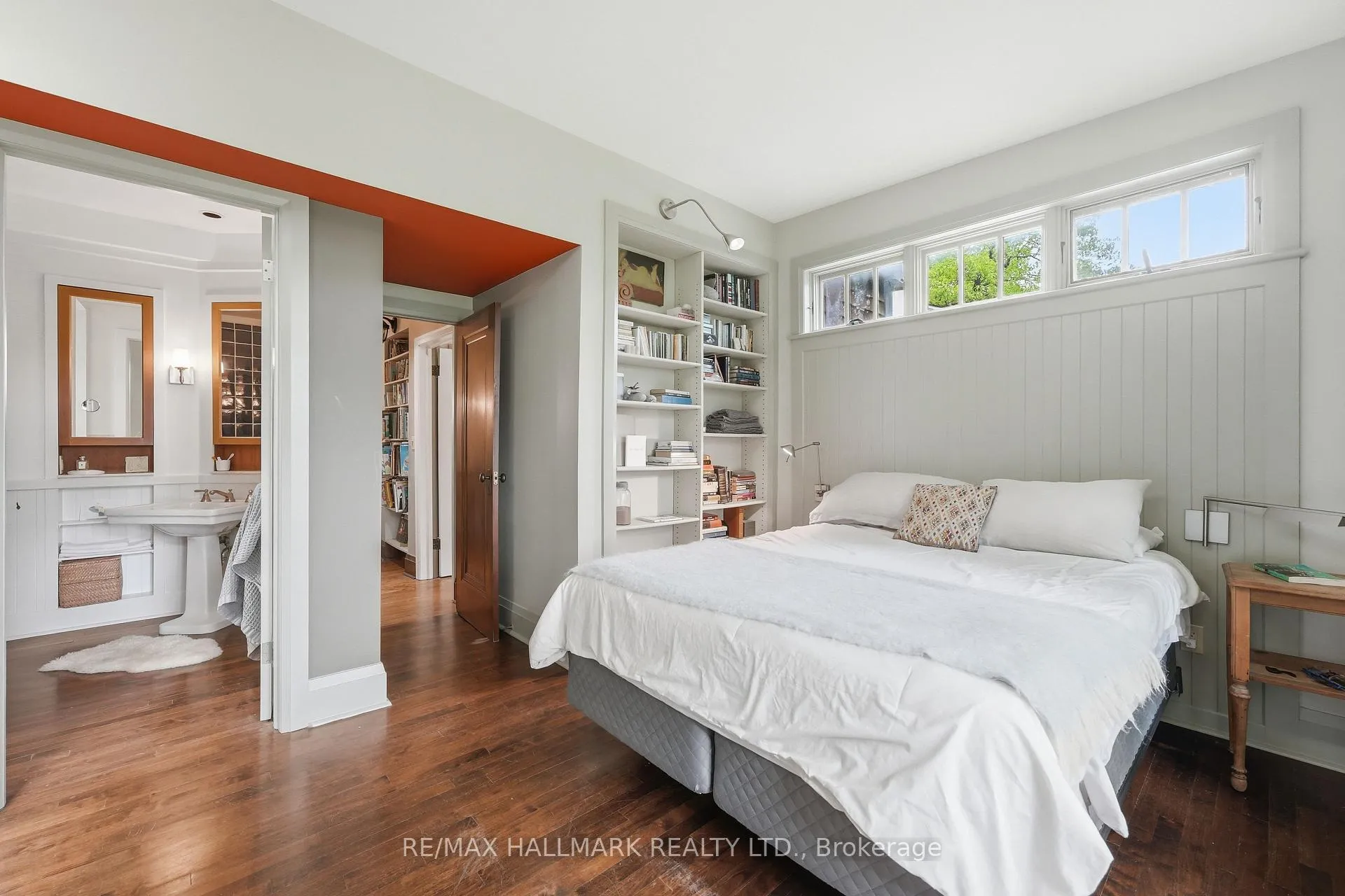 Photo 17 of 31 Glen Oak Drive, Toronto, East End-Danforth — HOMEH