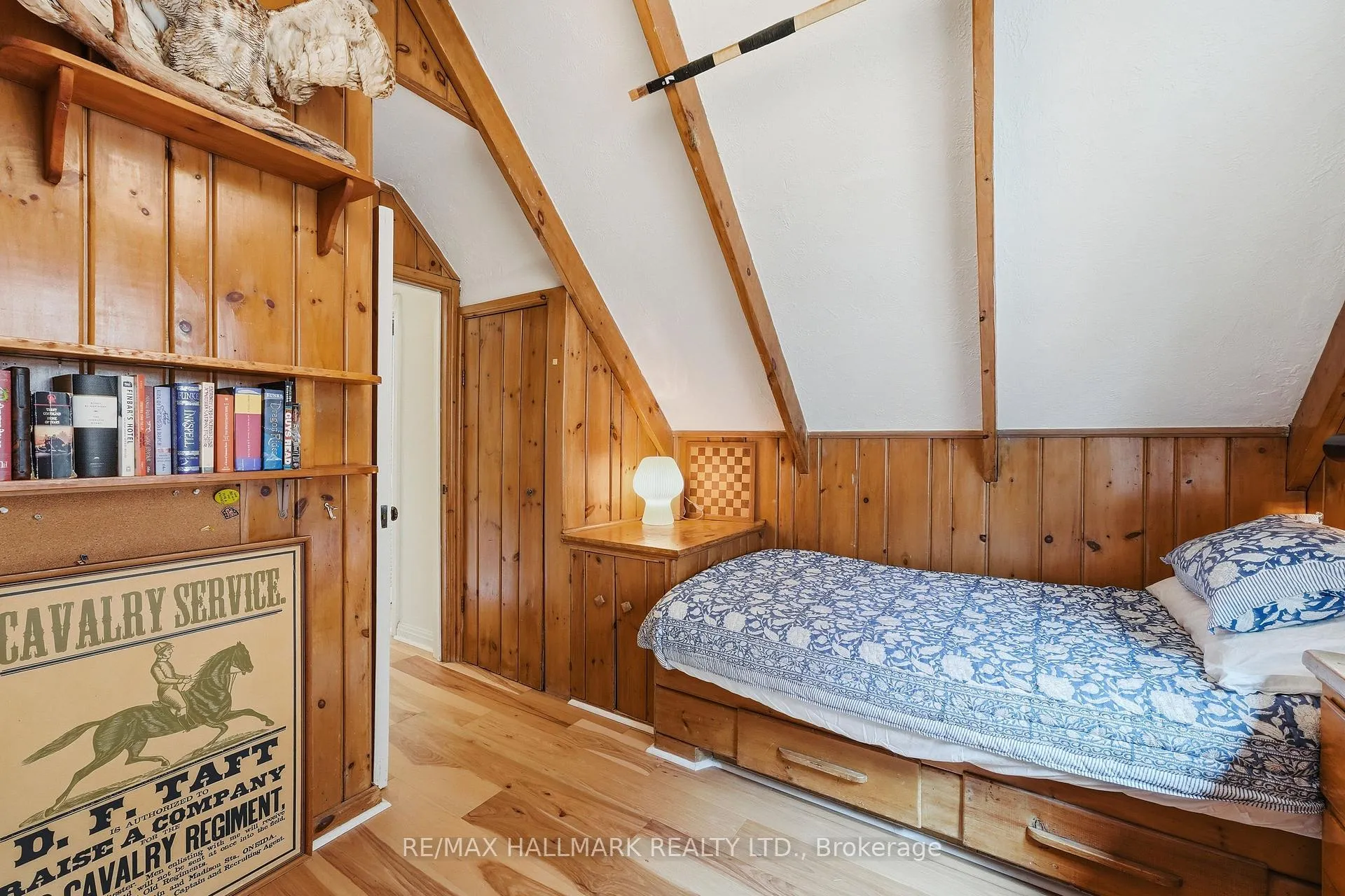Photo 24 of 31 Glen Oak Drive, Toronto, East End-Danforth — HOMEH