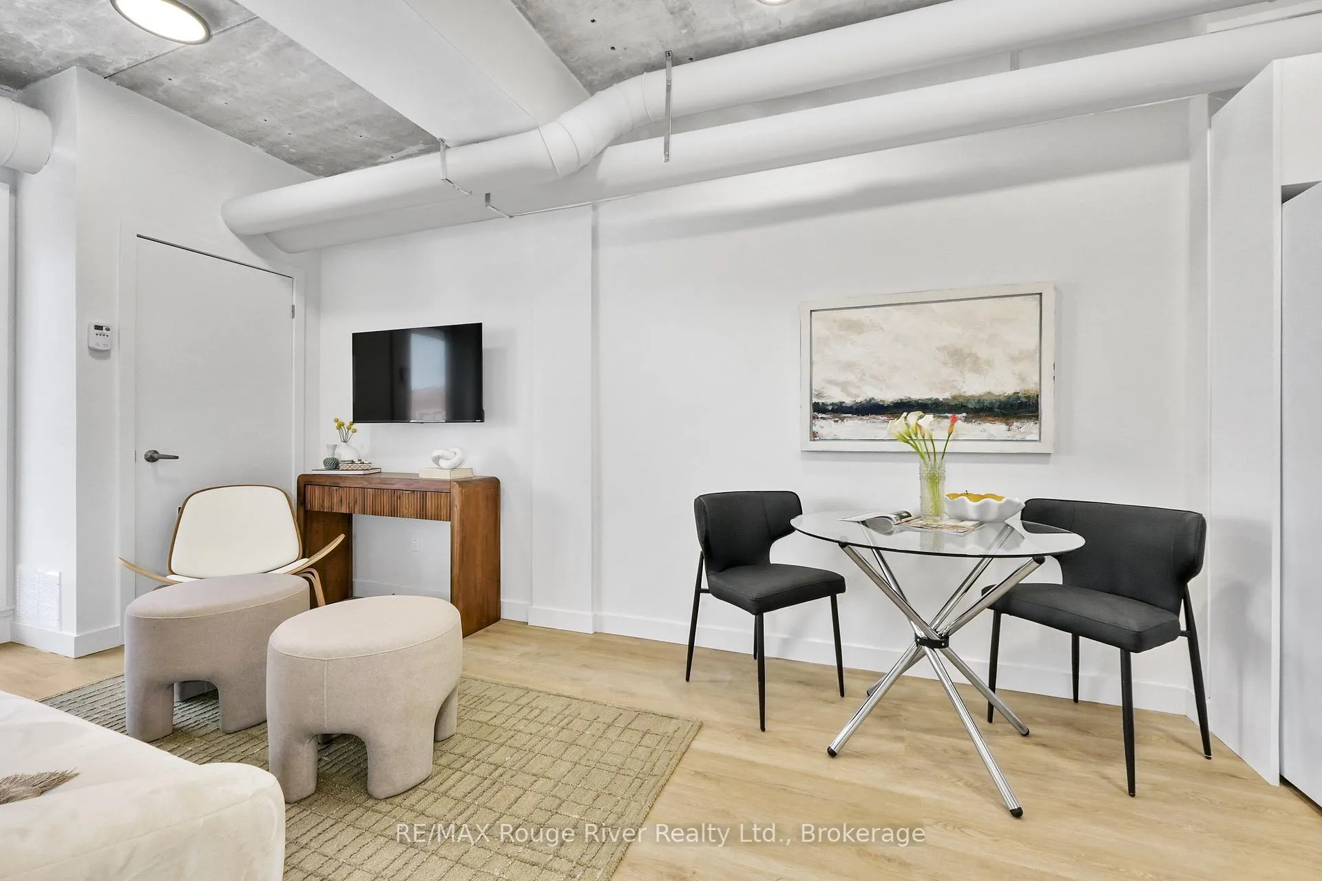 Photo 12 of Unit 305, 185 Division Street, Cobourg — HOMEH