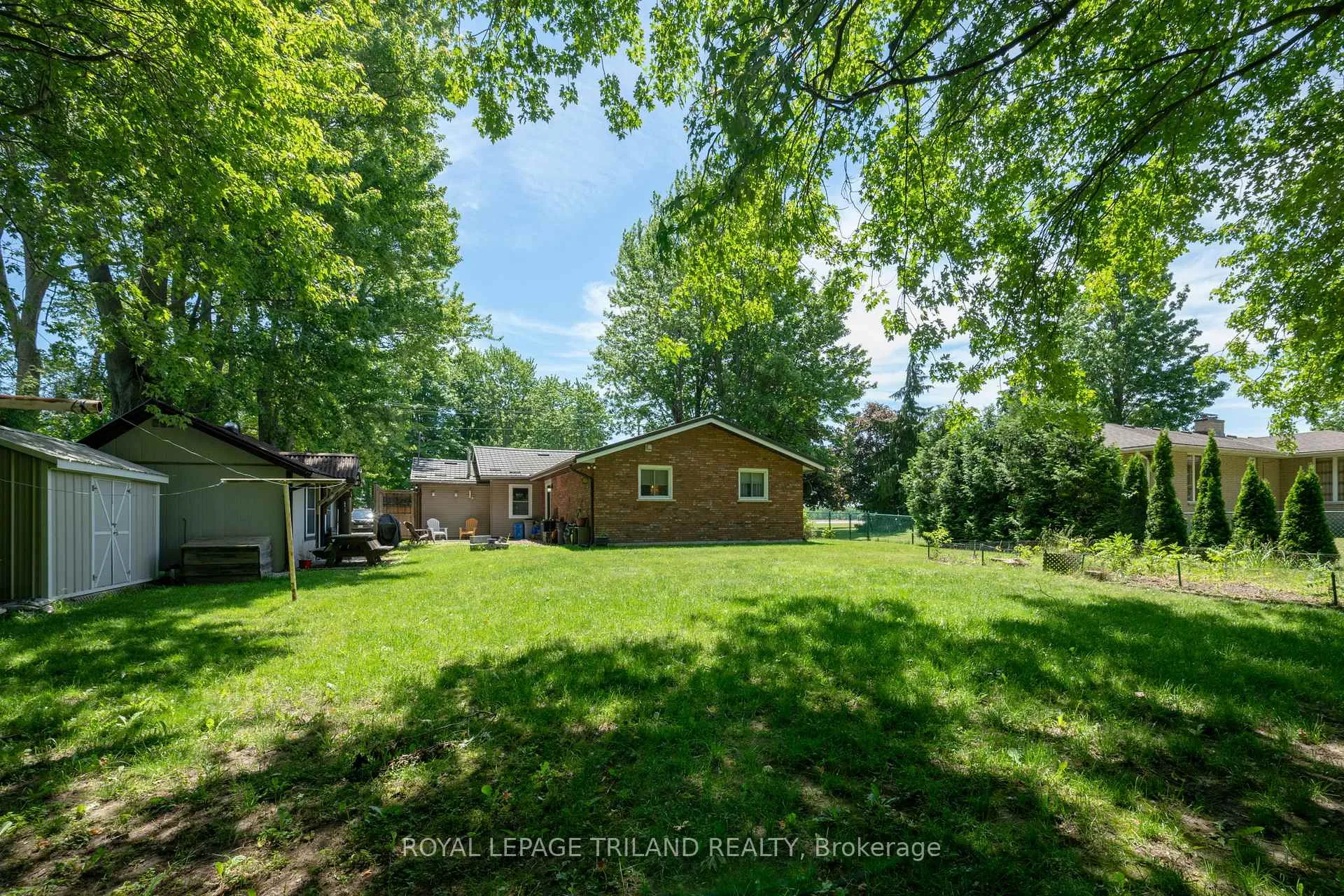 Photo 27 of 22516 Pioneer Line, West Elgin, Rural West Elgin — HOMEH