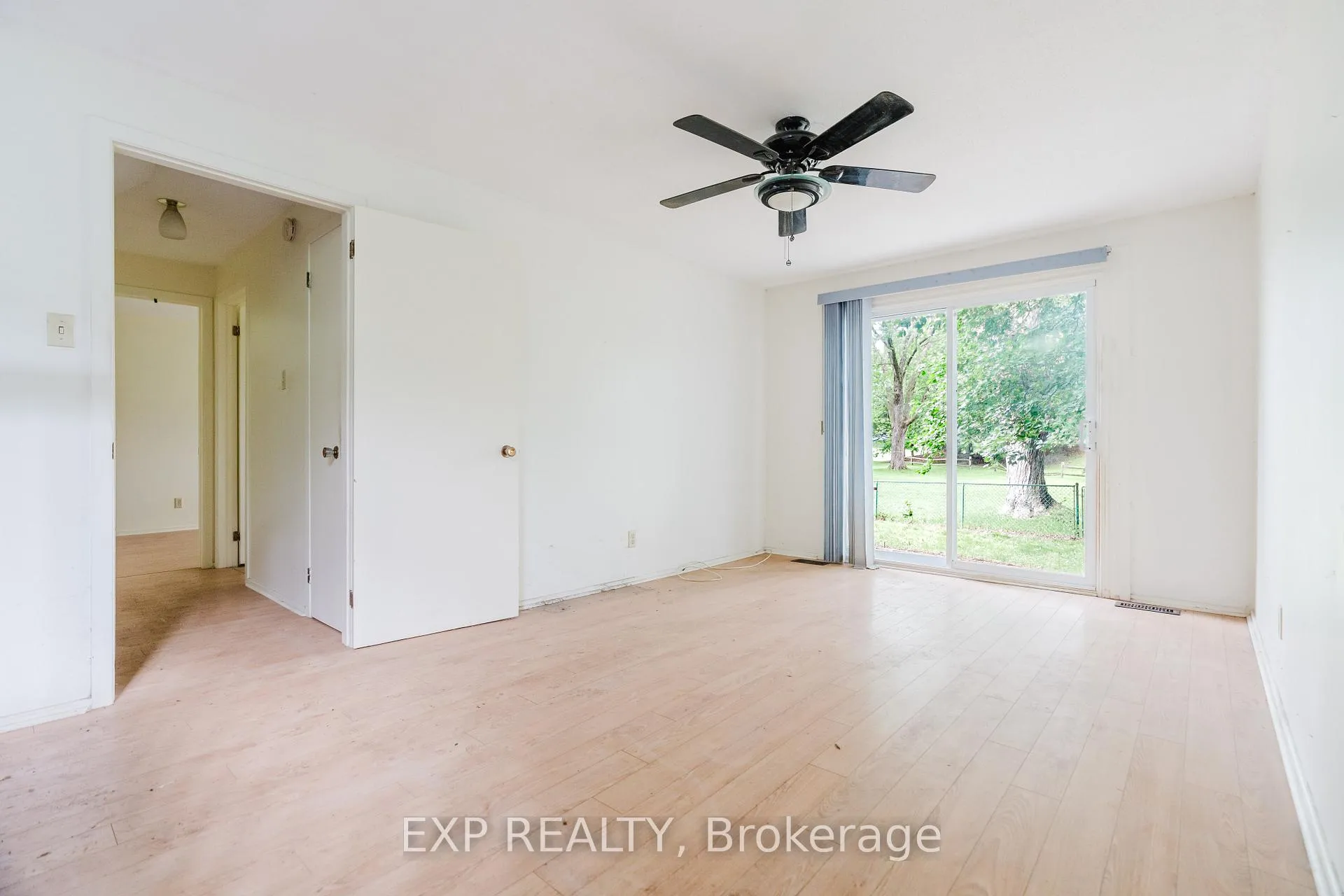 Photo 19 of 167 Withrow Avenue, Ottawa, Meadowlands/St. Claire Gardens — HOMEH