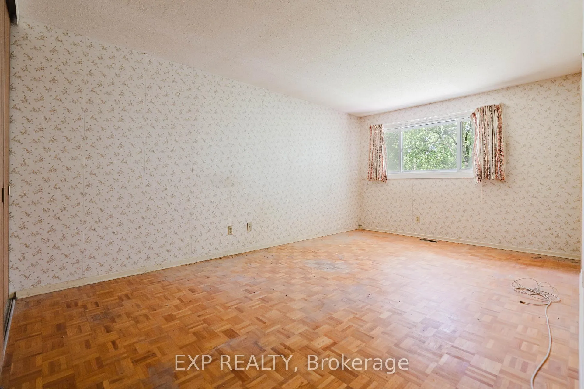 Photo 22 of 167 Withrow Avenue, Ottawa, Meadowlands/St. Claire Gardens — HOMEH