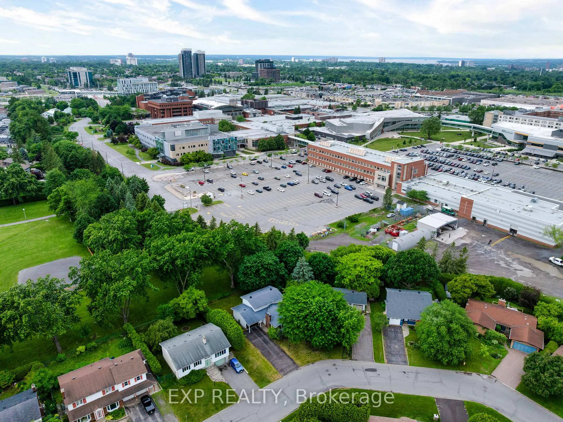 Photo 30 of 167 Withrow Avenue, Ottawa, Meadowlands/St. Claire Gardens — HOMEH