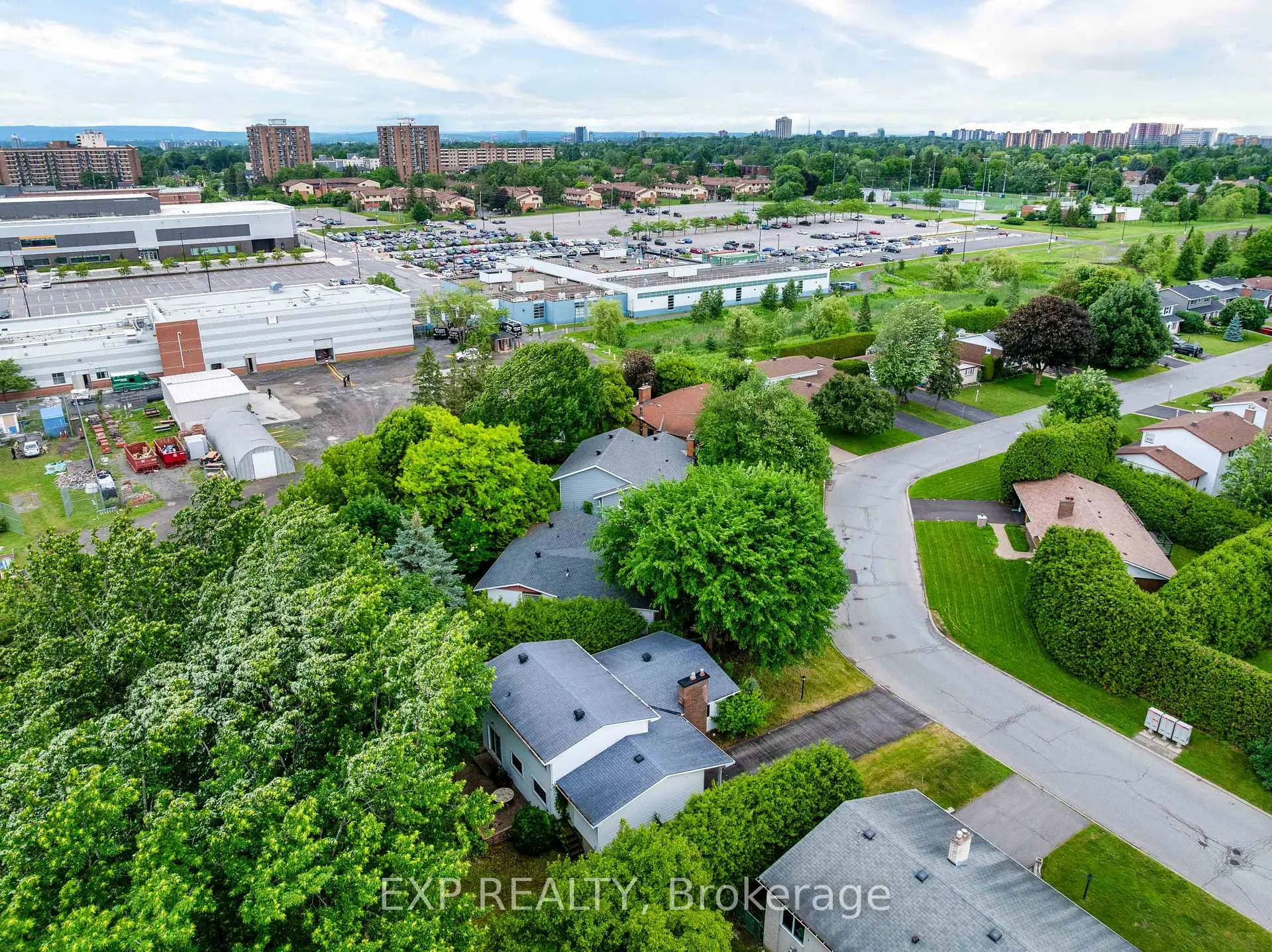 Photo 31 of 167 Withrow Avenue, Ottawa, Meadowlands/St. Claire Gardens — HOMEH