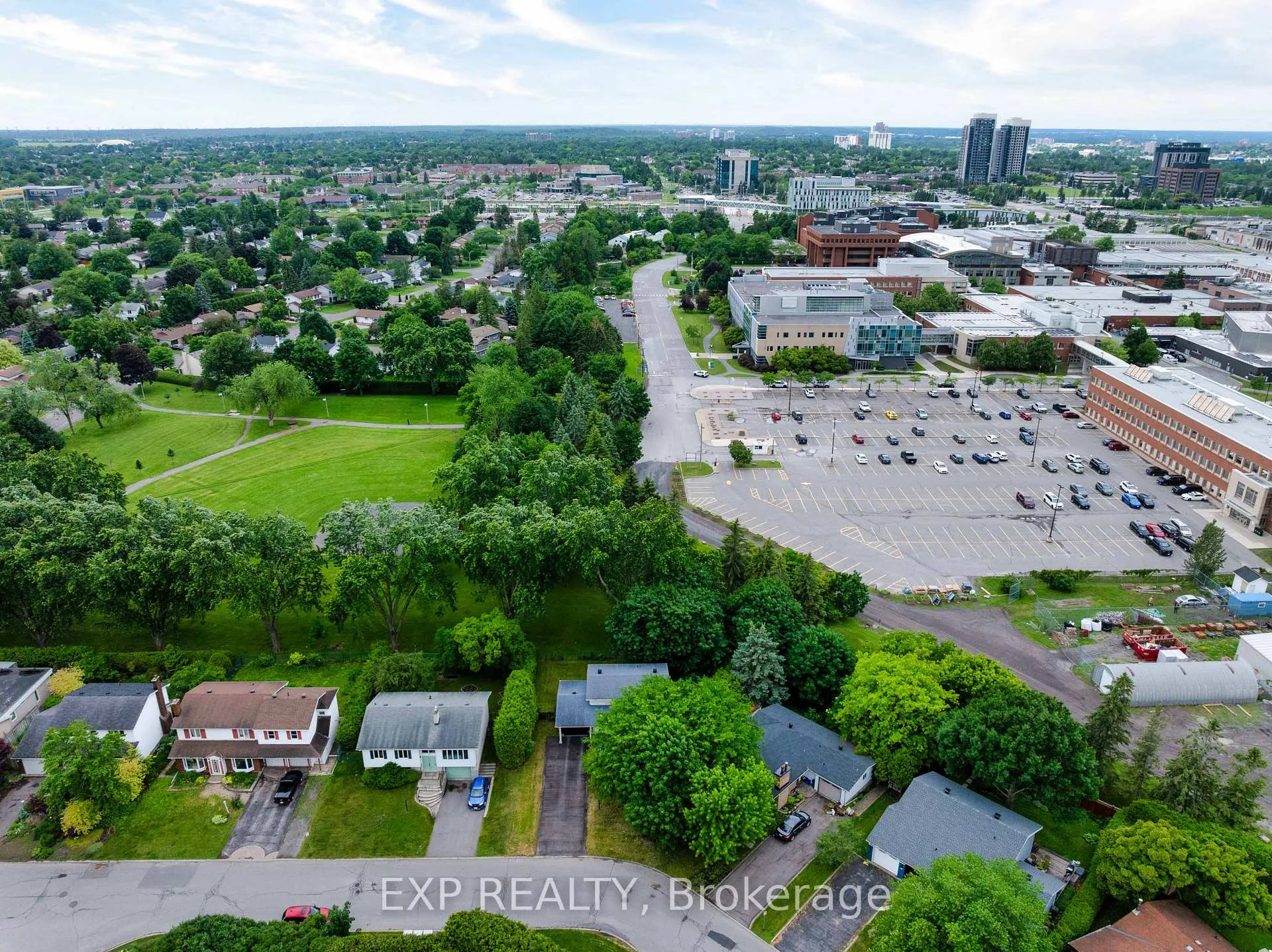 Photo 32 of 167 Withrow Avenue, Ottawa, Meadowlands/St. Claire Gardens — HOMEH