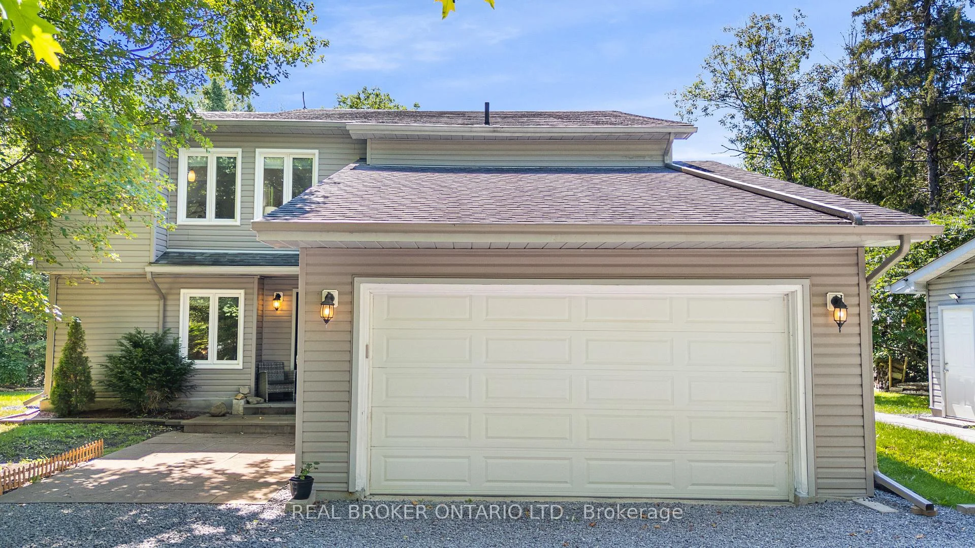 Photo 1 of 967 Upper Dwyer Hill Road, Ottawa, Huntley Ward (South West) — HOMEH