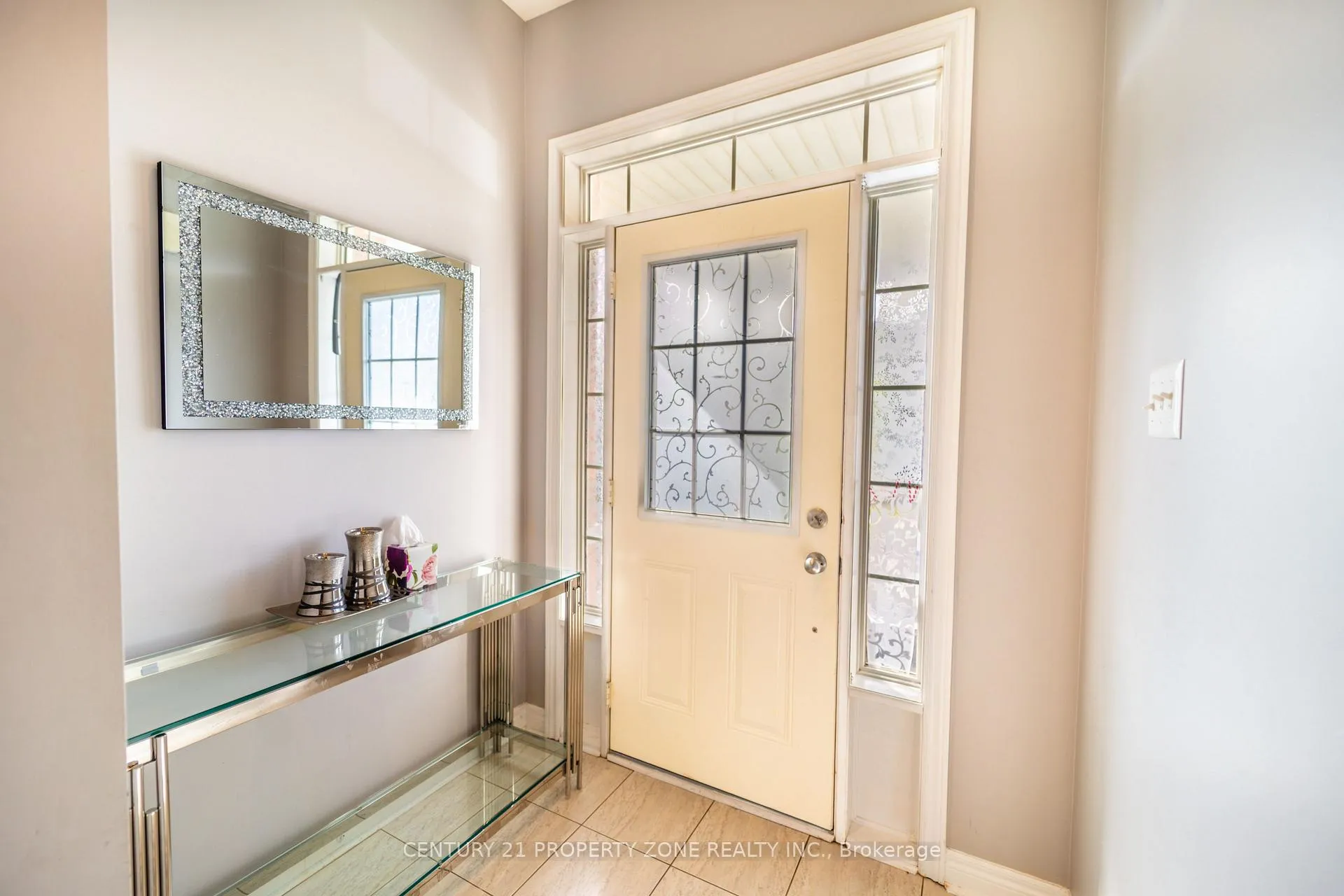 Photo 5 of 5324 Bellaggio Crescent, Mississauga, East Credit — HOMEH