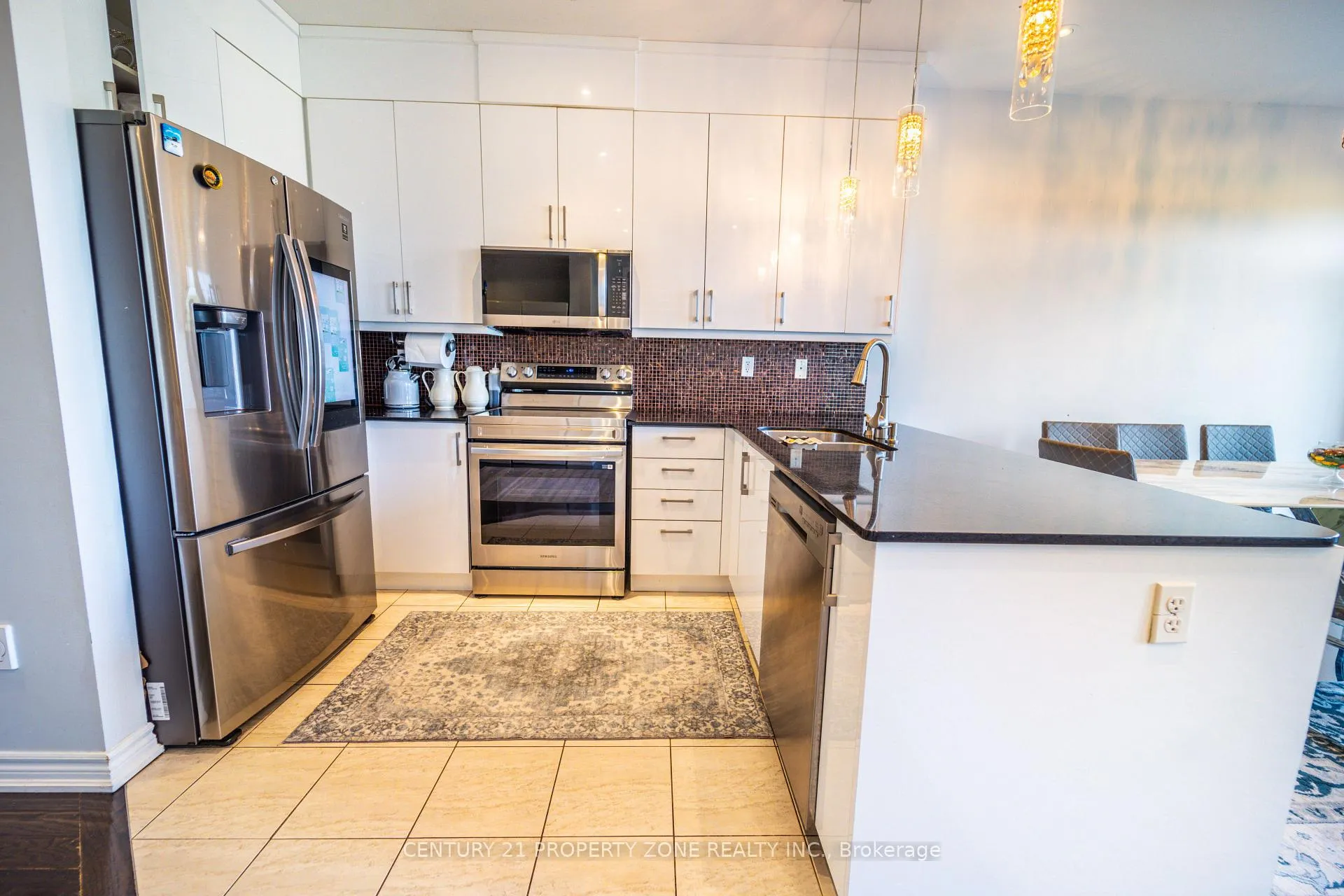 Photo 13 of 5324 Bellaggio Crescent, Mississauga, East Credit — HOMEH