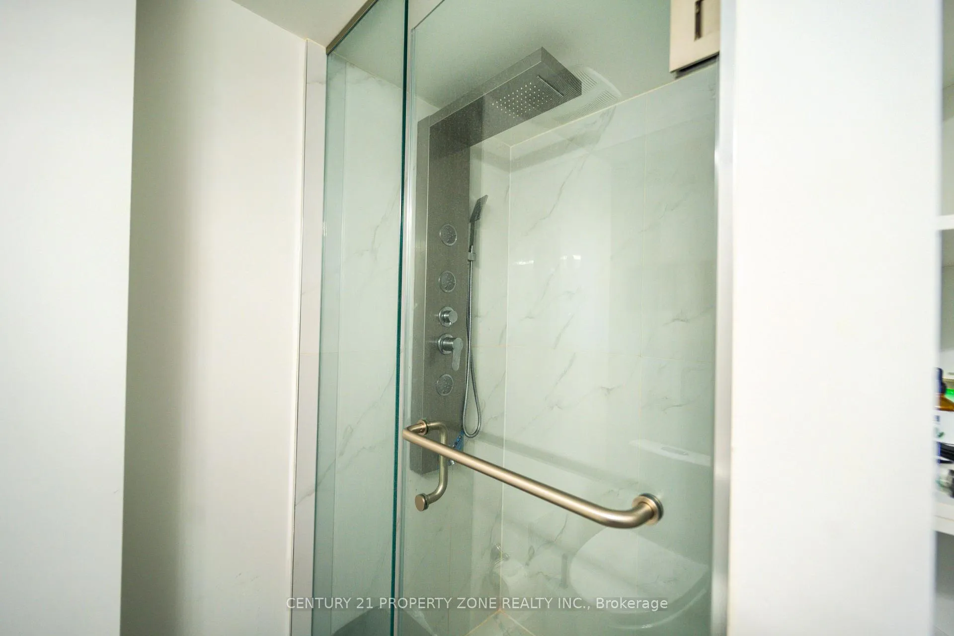 Photo 27 of 5324 Bellaggio Crescent, Mississauga, East Credit — HOMEH