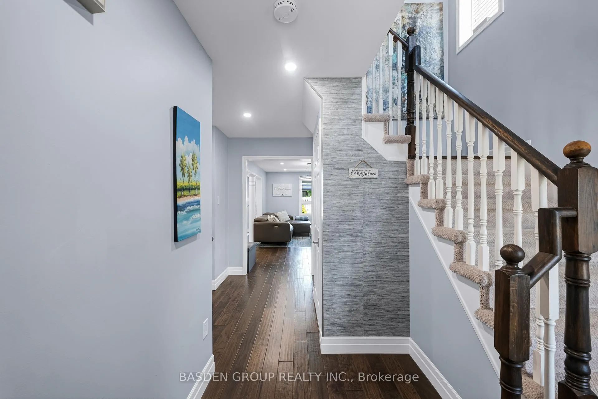 Photo 5 of 77 Bird Street, Barrie, Edgehill Drive — HOMEH
