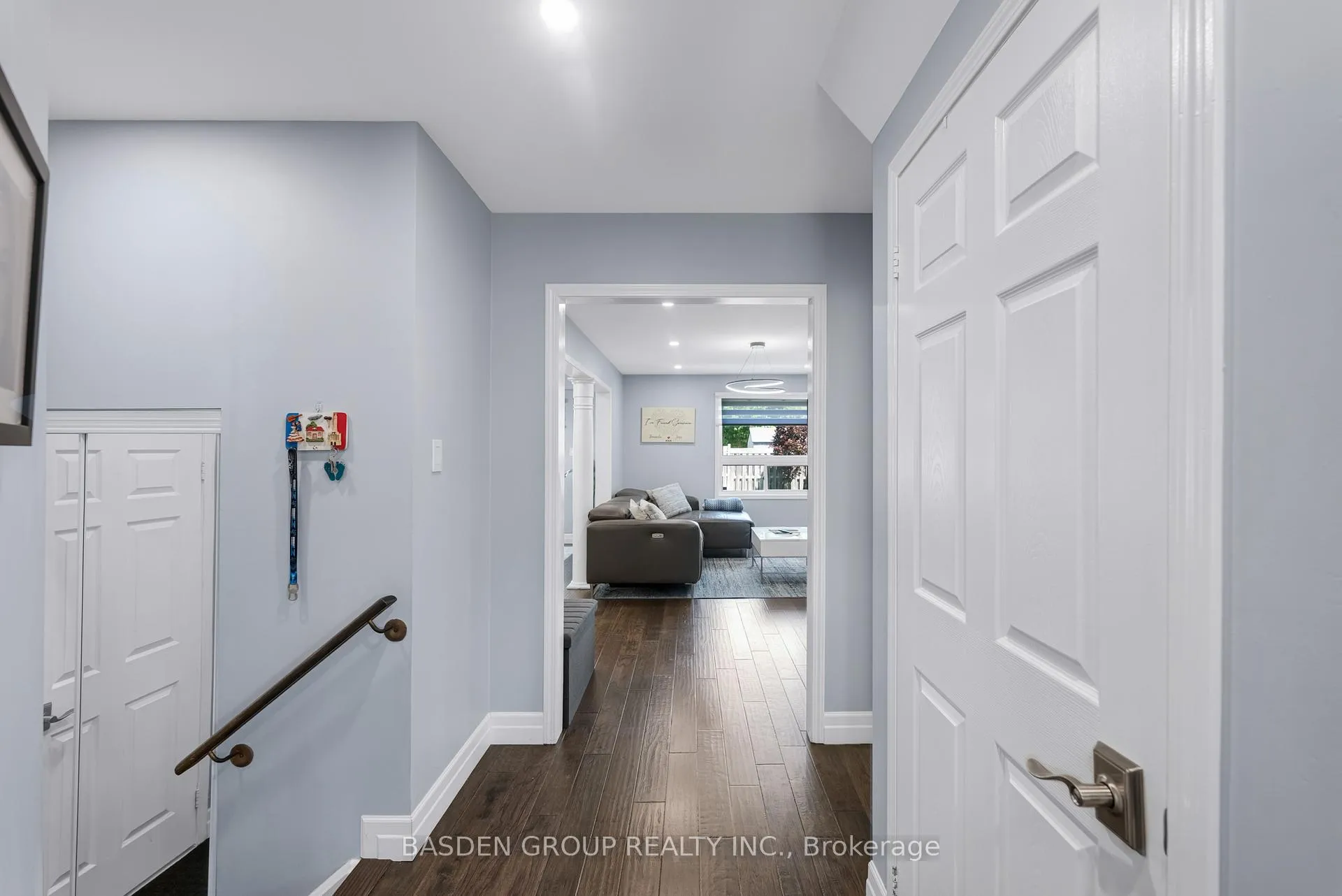 Photo 6 of 77 Bird Street, Barrie, Edgehill Drive — HOMEH