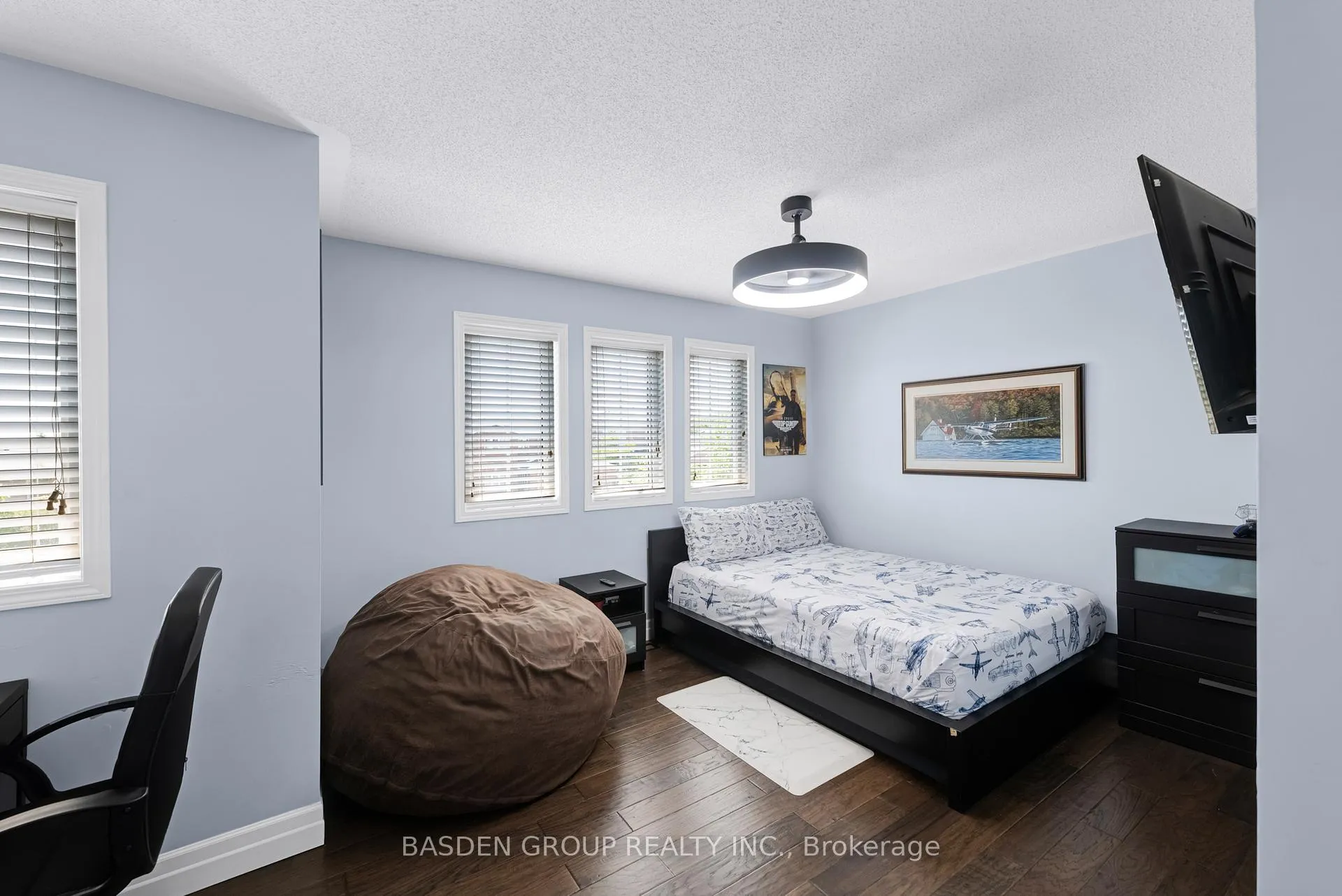 Photo 28 of 77 Bird Street, Barrie, Edgehill Drive — HOMEH