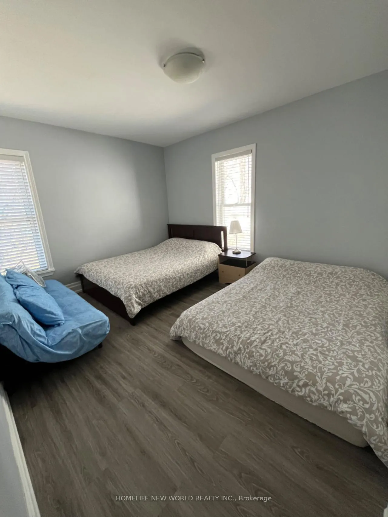 Photo 12 of 5021 Saint Clair Avenue, Niagara Falls, Downtown — HOMEH