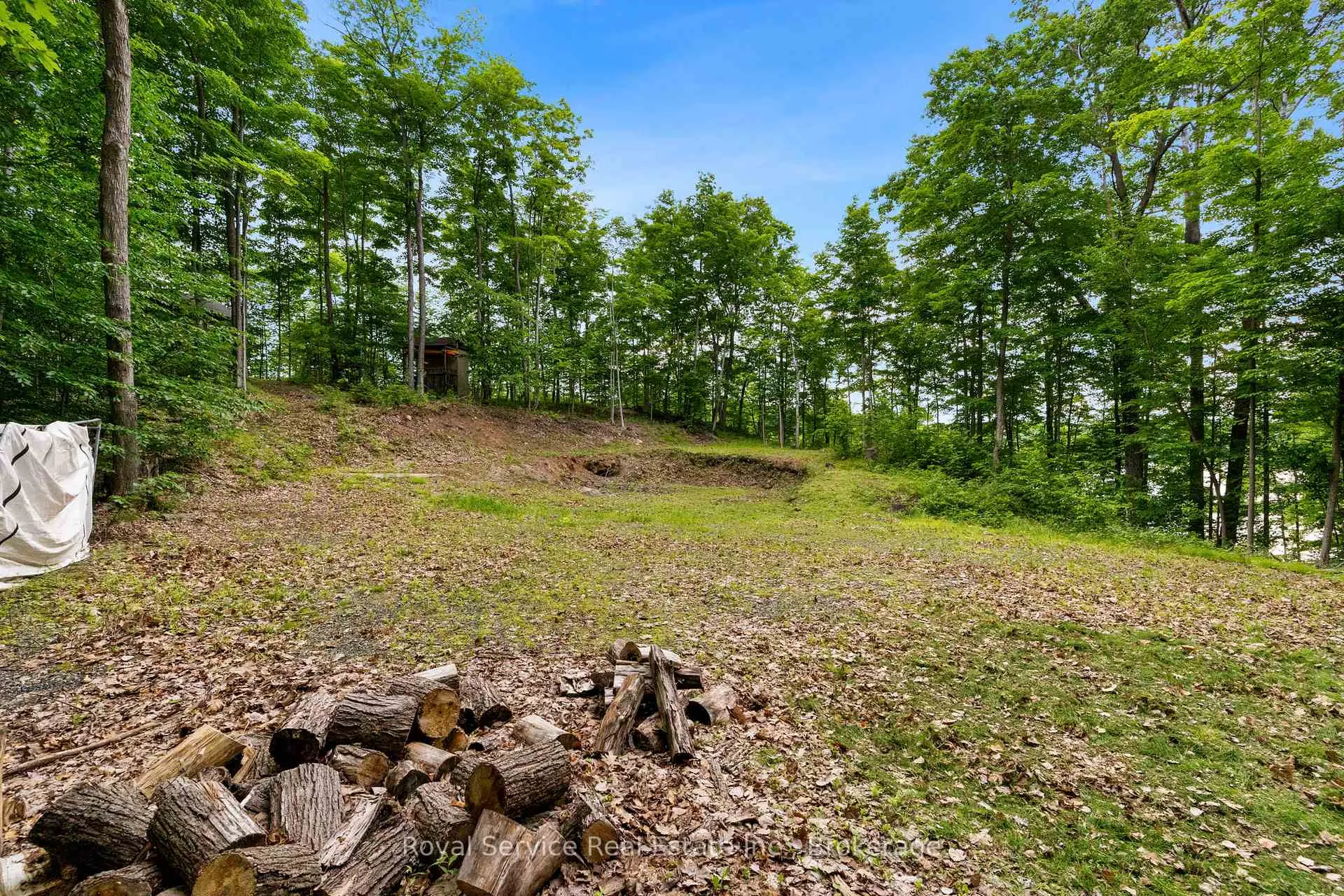 Photo 4 of 1314 Guigue Road, Frontenac, Frontenac Centre — HOMEH
