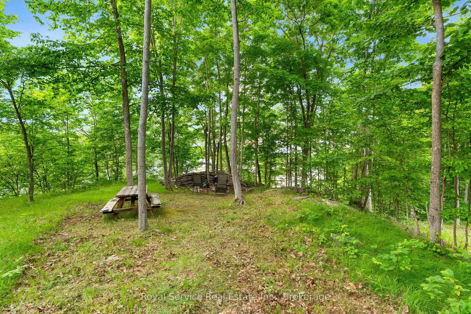 Photo 11 of 1314 Guigue Road, Frontenac, Frontenac Centre — HOMEH