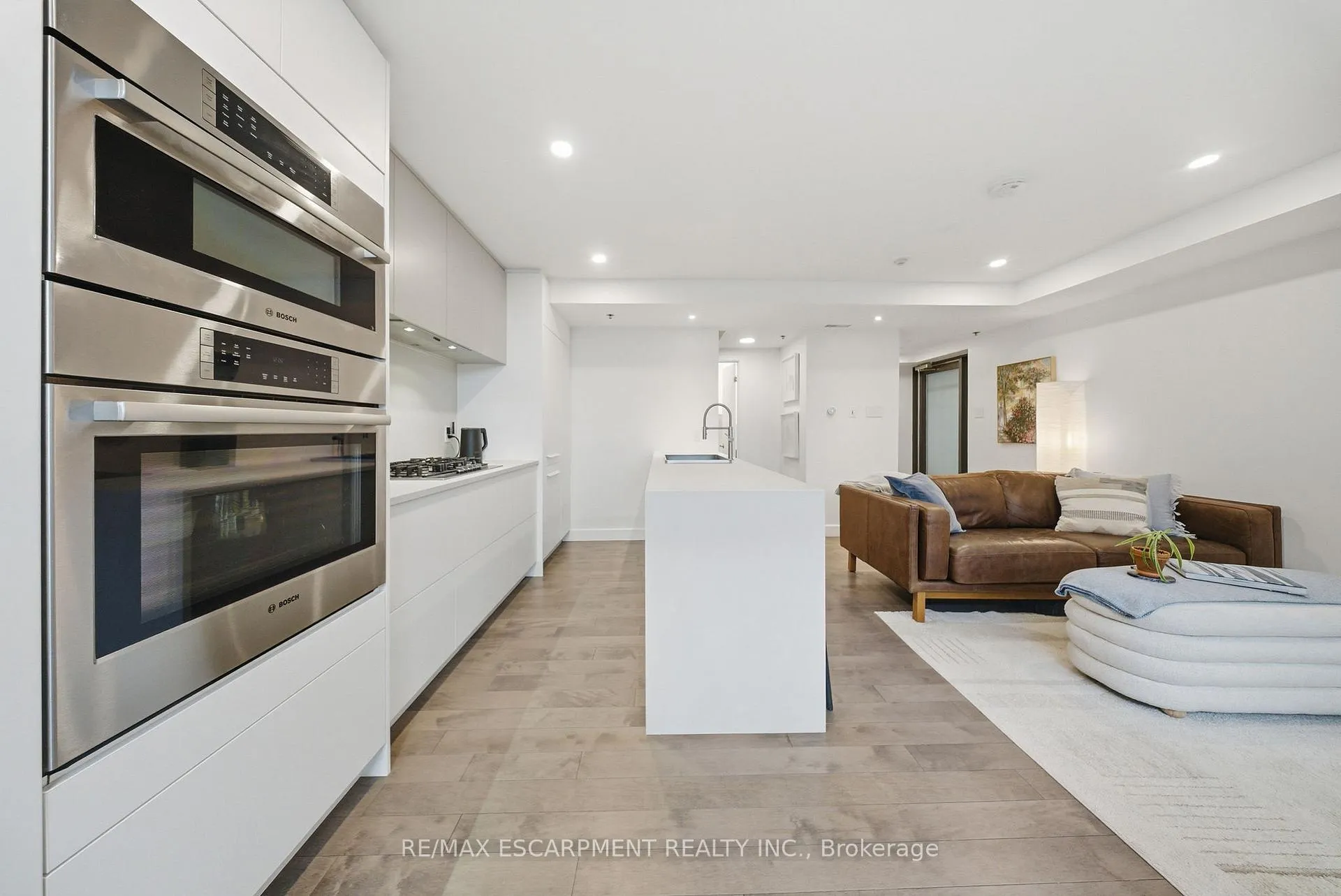 Photo 8 of Unit TH1, 127 Queen Street E, Toronto, Church-Yonge Corridor — HOMEH