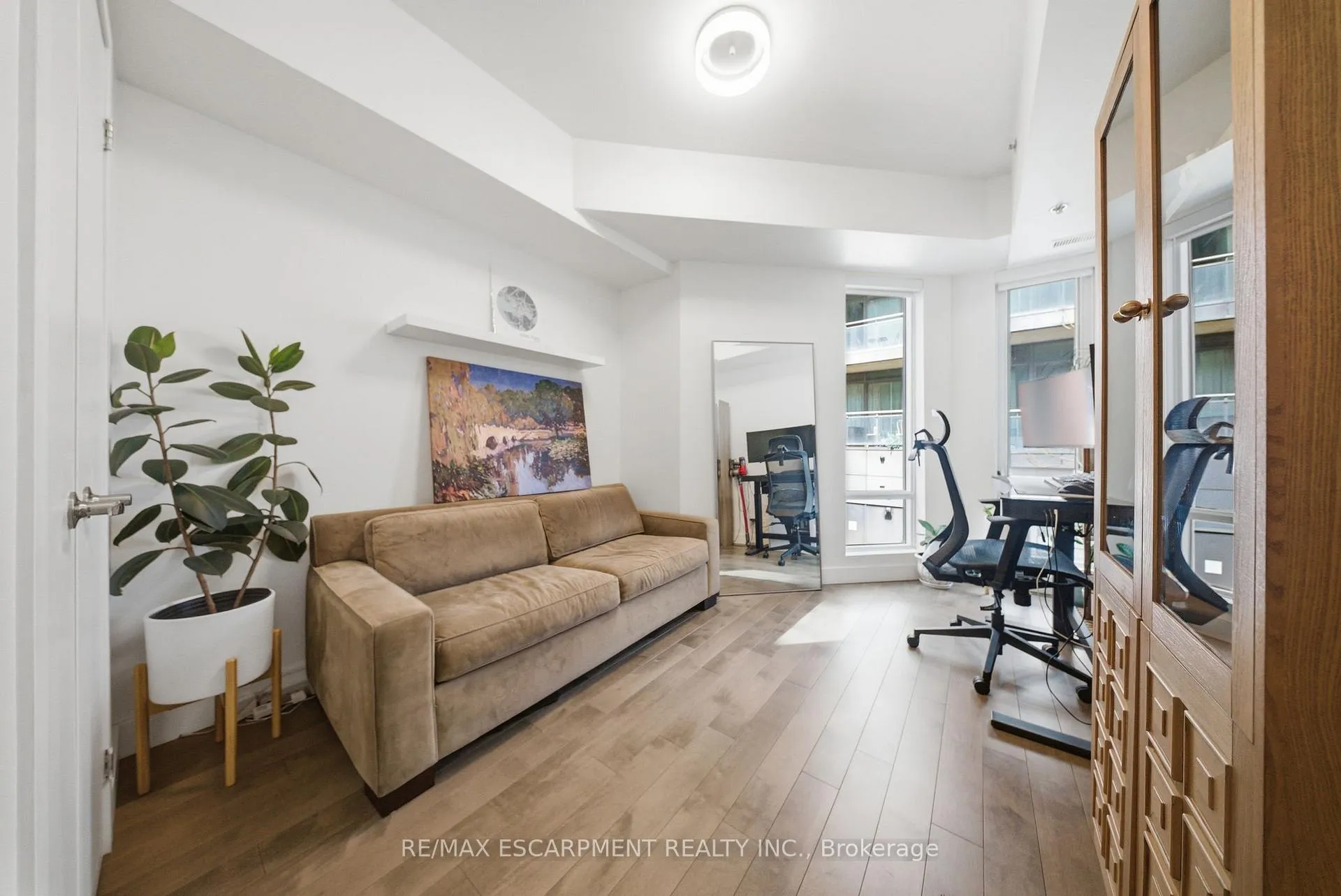 Photo 25 of Unit TH1, 127 Queen Street E, Toronto, Church-Yonge Corridor — HOMEH