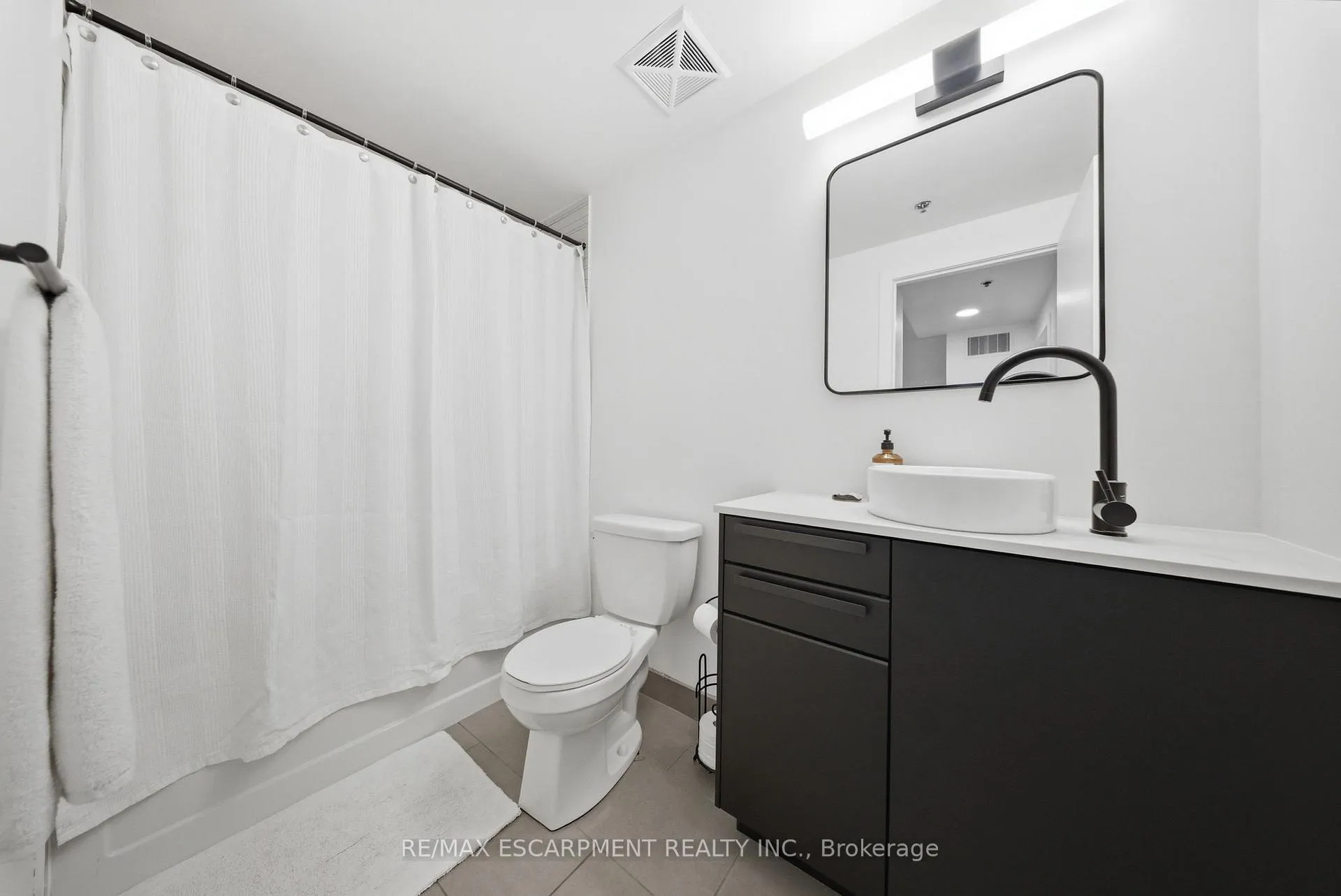 Photo 26 of Unit TH1, 127 Queen Street E, Toronto, Church-Yonge Corridor — HOMEH