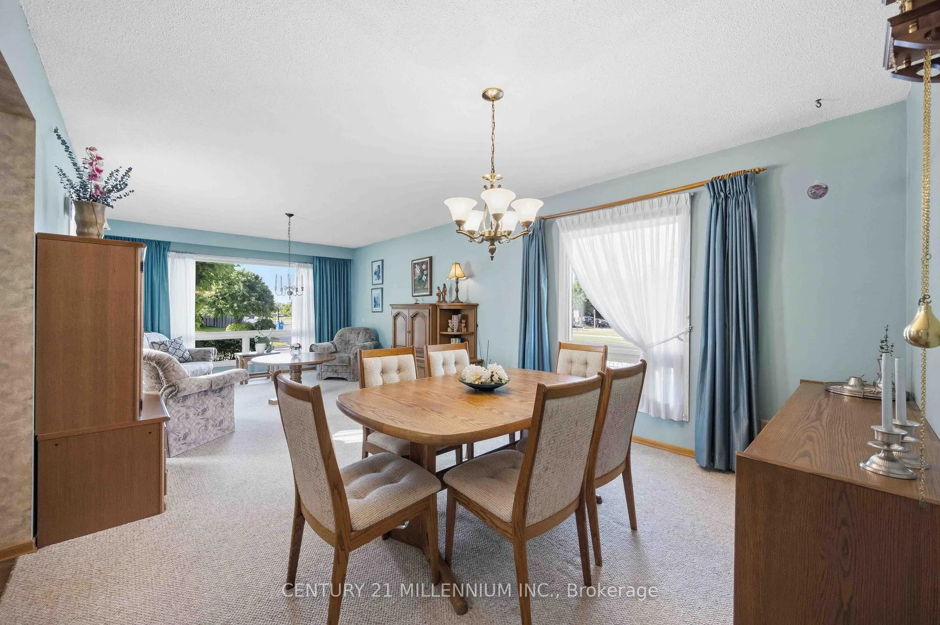 Photo 9 of 112 Blackthorn Lane, Brampton, Brampton North — HOMEH