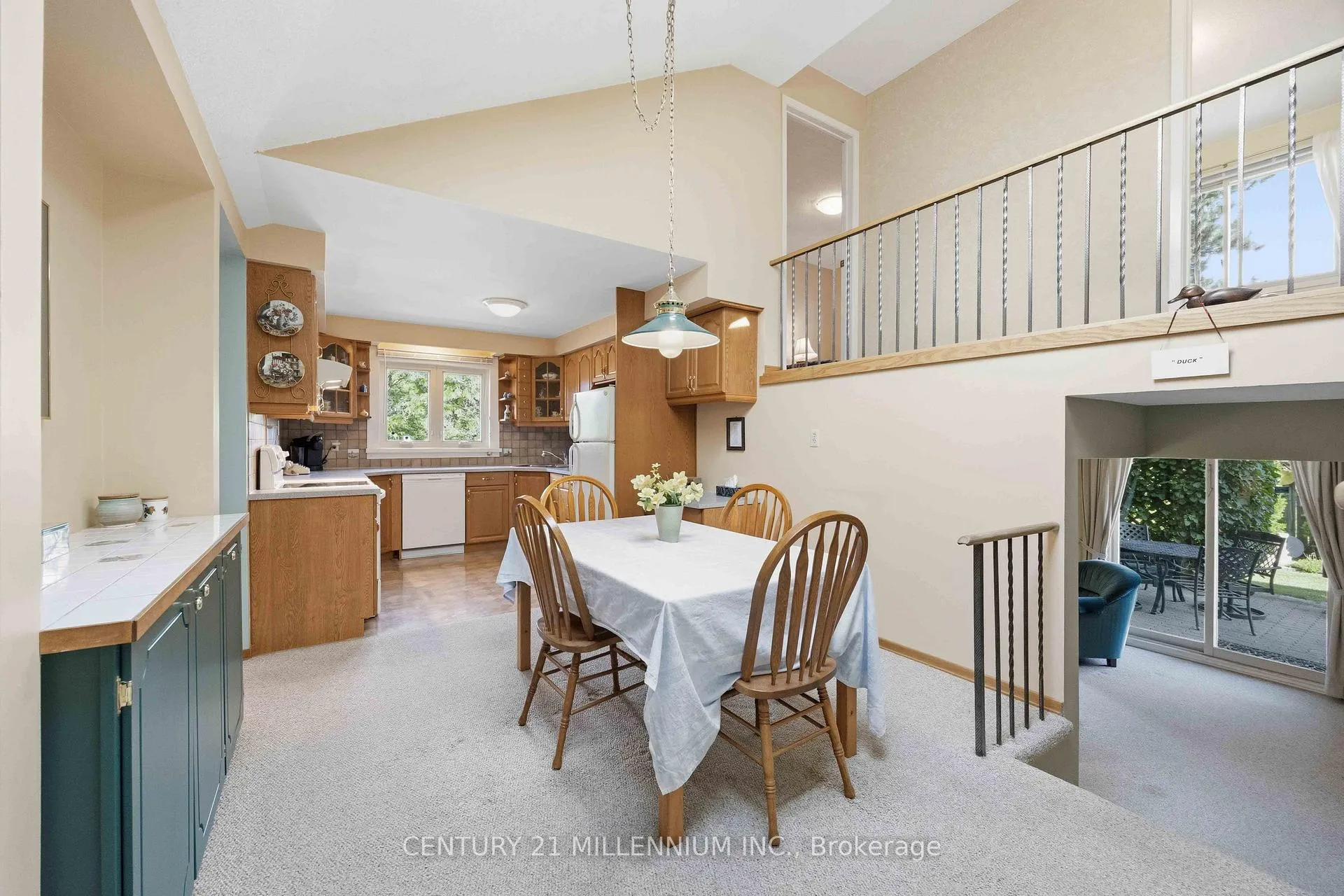 Photo 17 of 112 Blackthorn Lane, Brampton, Brampton North — HOMEH