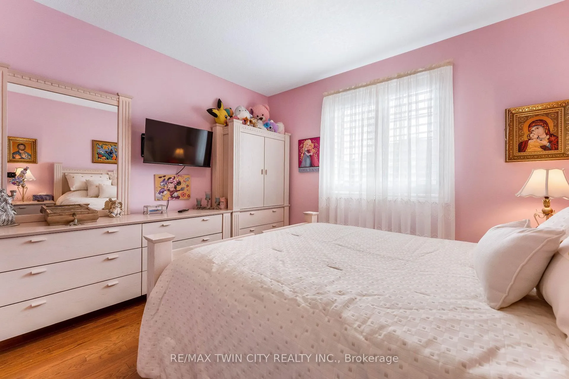 Photo 23 of 60 Chandos Drive, Kitchener, Centreville Chicopee — HOMEH