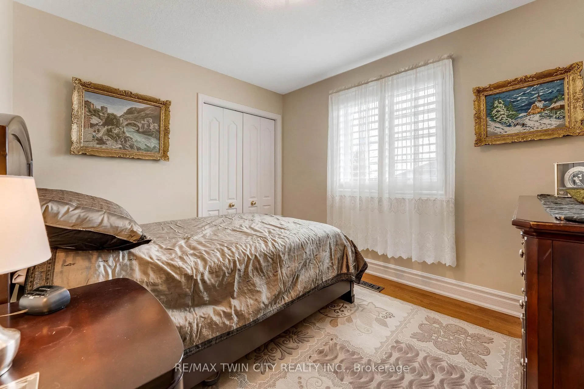 Photo 24 of 60 Chandos Drive, Kitchener, Centreville Chicopee — HOMEH
