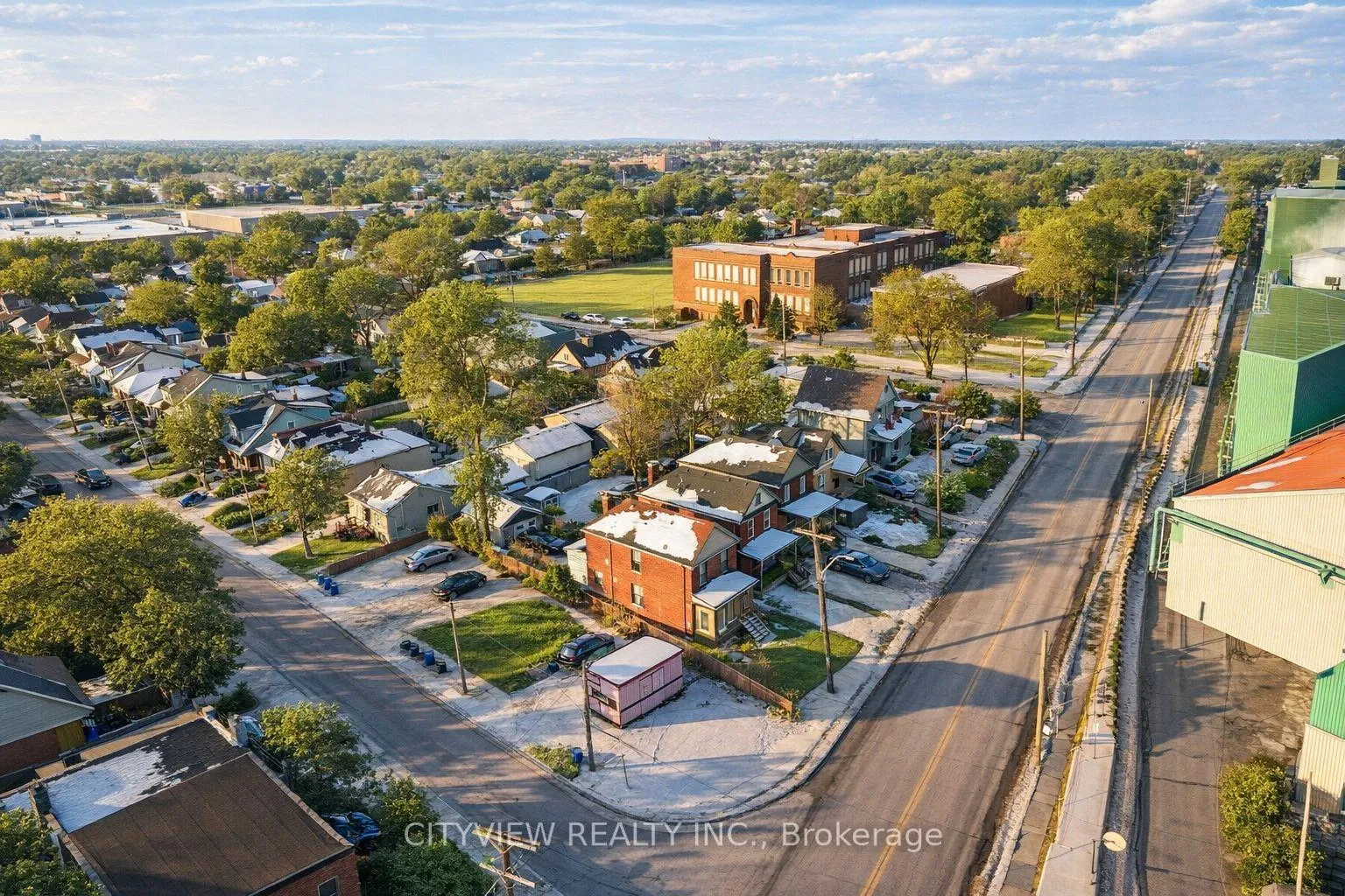 Photo 2 of 382 Beach Road, Hamilton, Industrial Sector — HOMEH