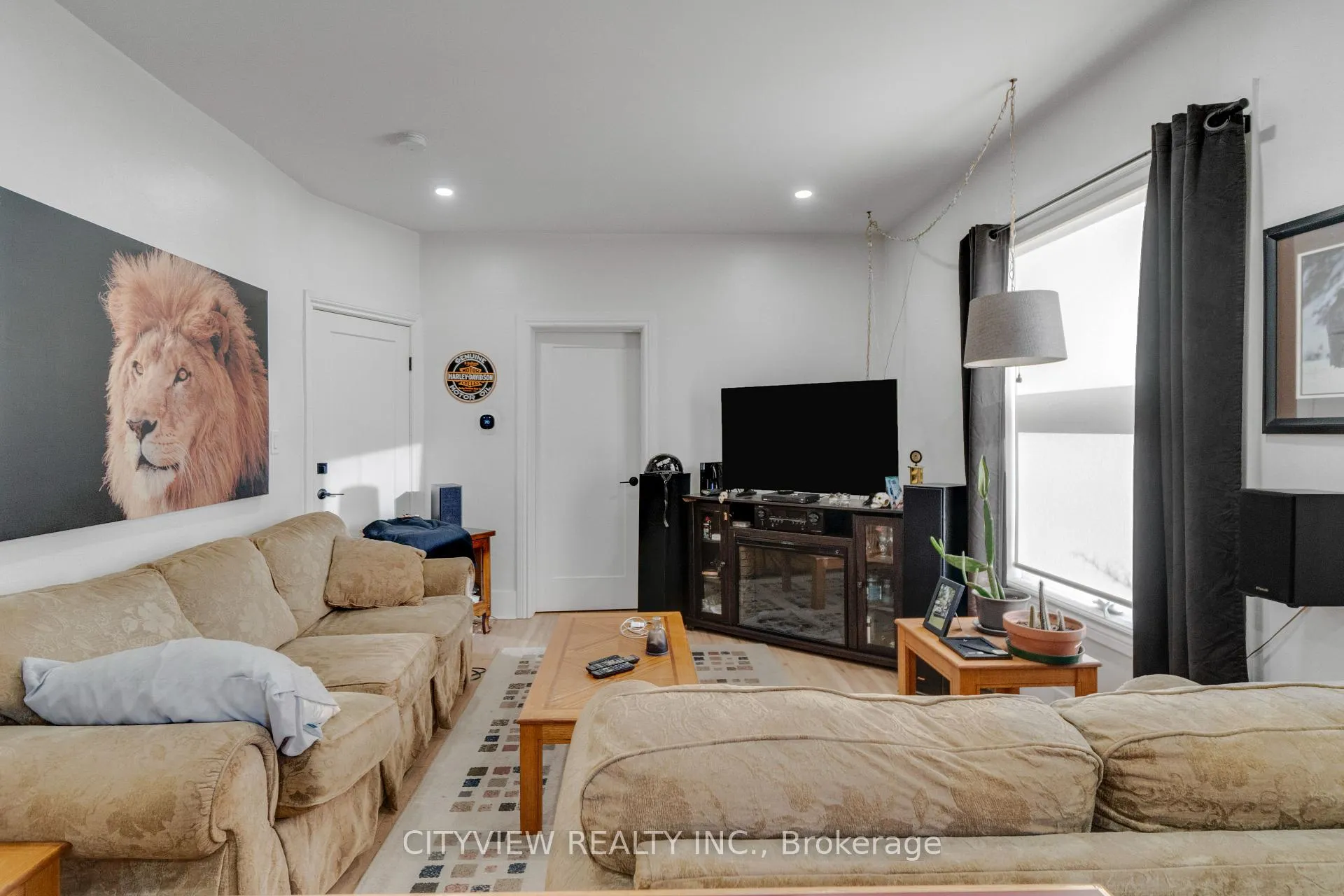 Photo 9 of 382 Beach Road, Hamilton, Industrial Sector — HOMEH