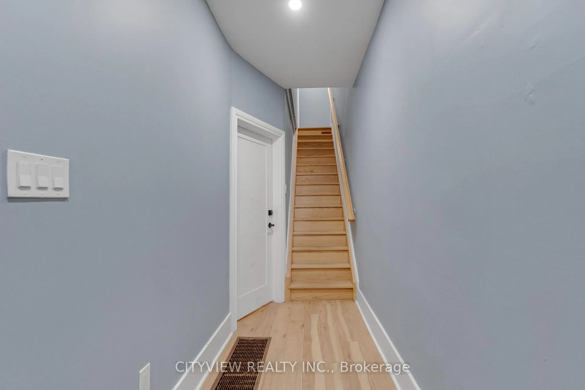Photo 20 of 382 Beach Road, Hamilton, Industrial Sector — HOMEH