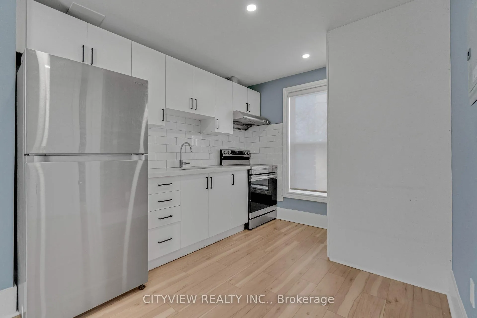 Photo 25 of 382 Beach Road, Hamilton, Industrial Sector — HOMEH