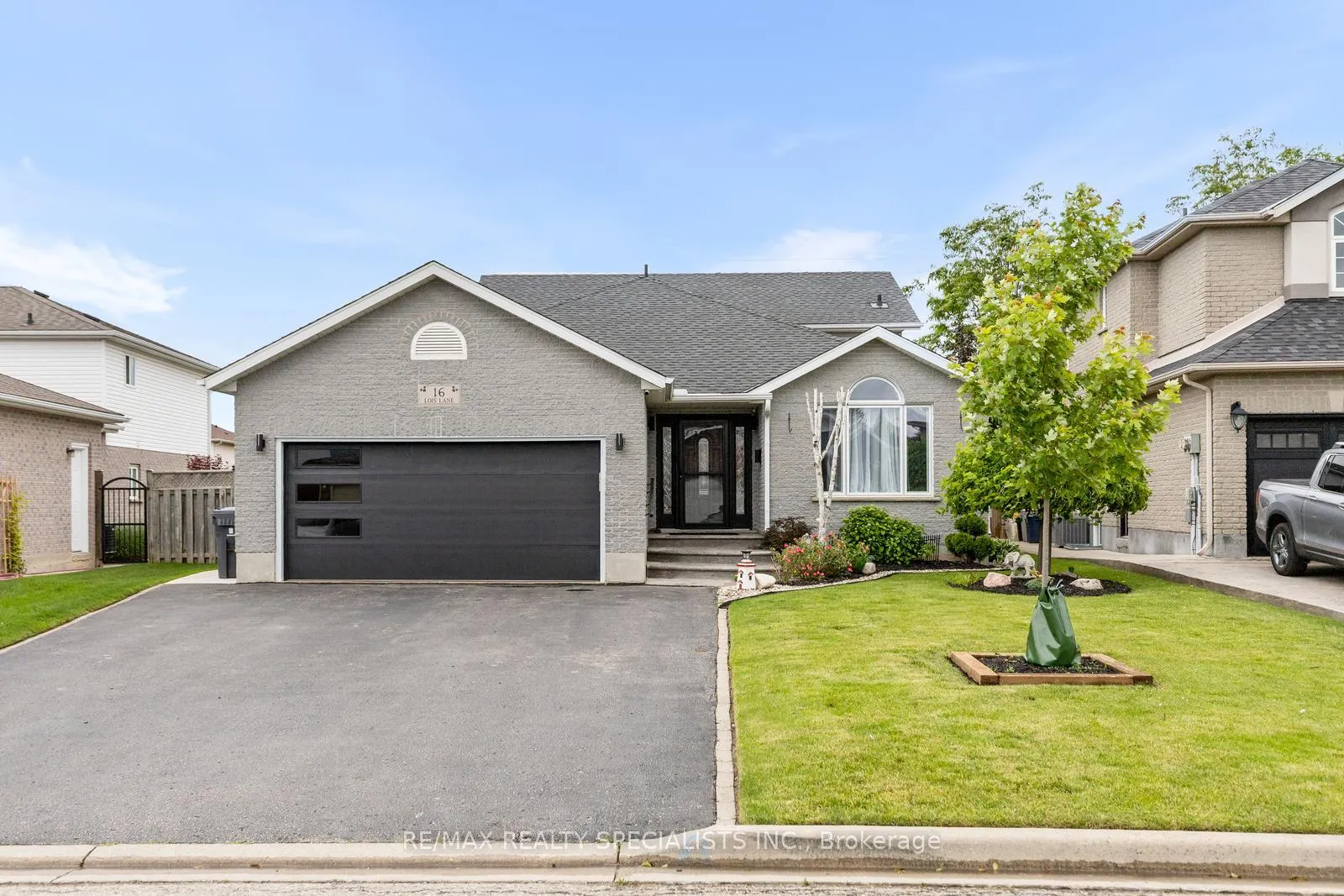 Photo 1 of 16 Lois Lane, Guelph, Willow West/Sugarbush/West Acres — HOMEH