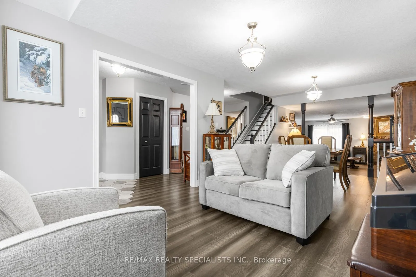 Photo 8 of 16 Lois Lane, Guelph, Willow West/Sugarbush/West Acres — HOMEH