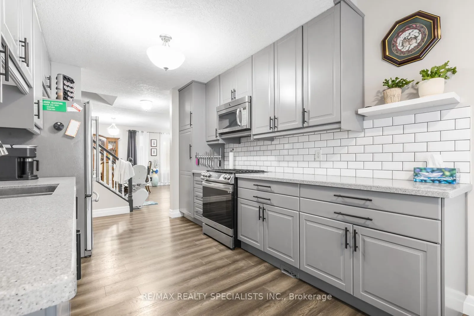 Photo 17 of 16 Lois Lane, Guelph, Willow West/Sugarbush/West Acres — HOMEH
