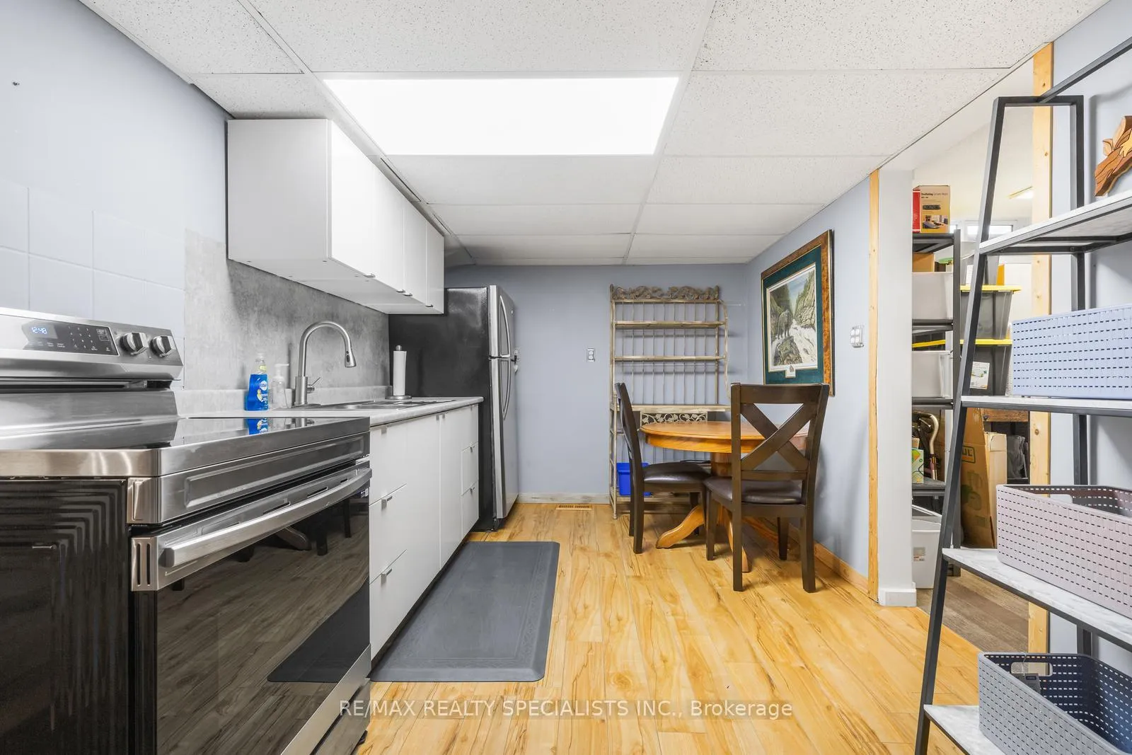 Photo 37 of 16 Lois Lane, Guelph, Willow West/Sugarbush/West Acres — HOMEH