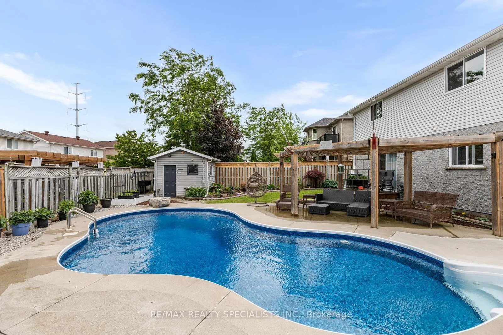 Photo 40 of 16 Lois Lane, Guelph, Willow West/Sugarbush/West Acres — HOMEH