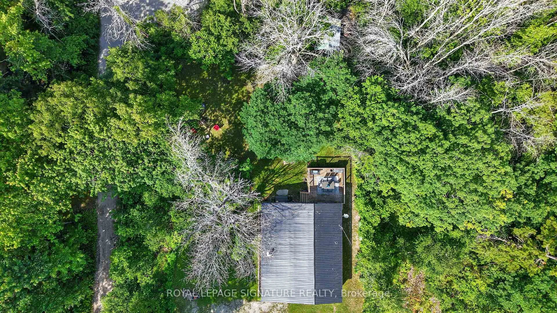 Photo 35 of 68 Forest Harbour Parkway, Tay, Rural Tay — HOMEH