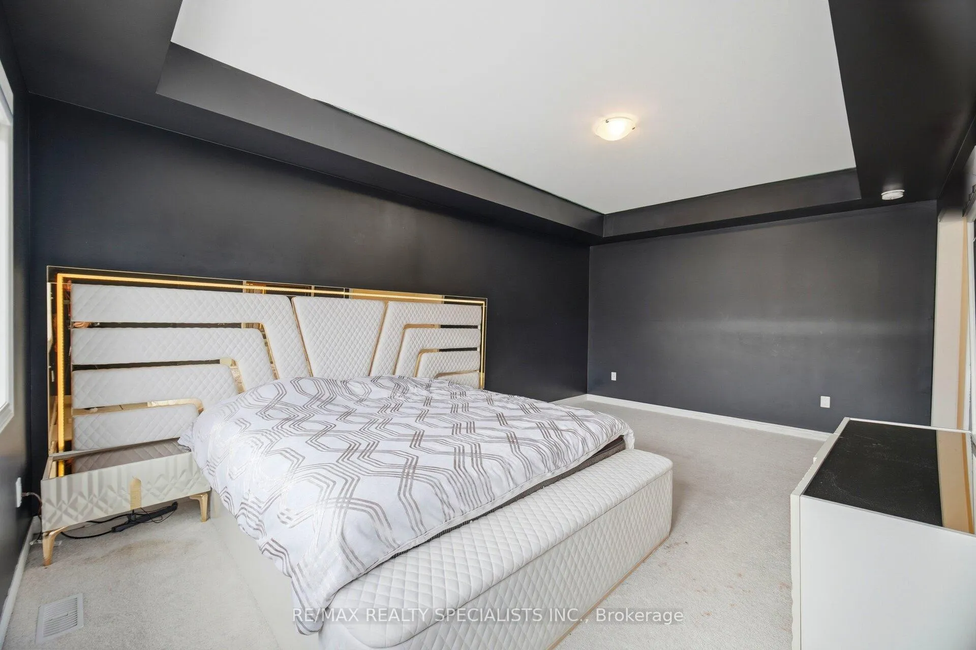 Photo 30 of 182 Whittington Drive, Hamilton, Meadowlands — HOMEH