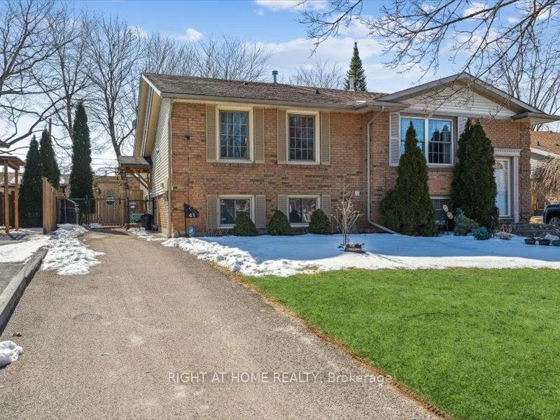 Photo 1 of 4 1/2 Leaside Drive, St. Catharines, Carlton/Bunting — HOMEH
