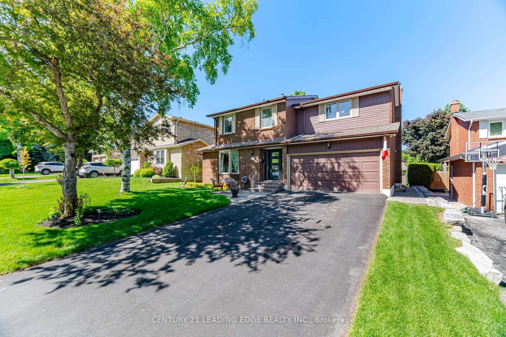 Photo 16 of 2203 Previn Court, Burlington, Brant Hills — HOMEH