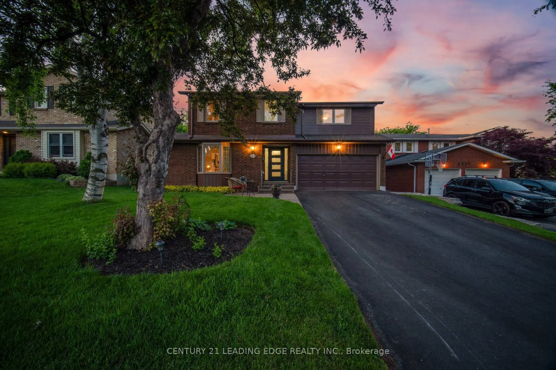 Photo 17 of 2203 Previn Court, Burlington, Brant Hills — HOMEH