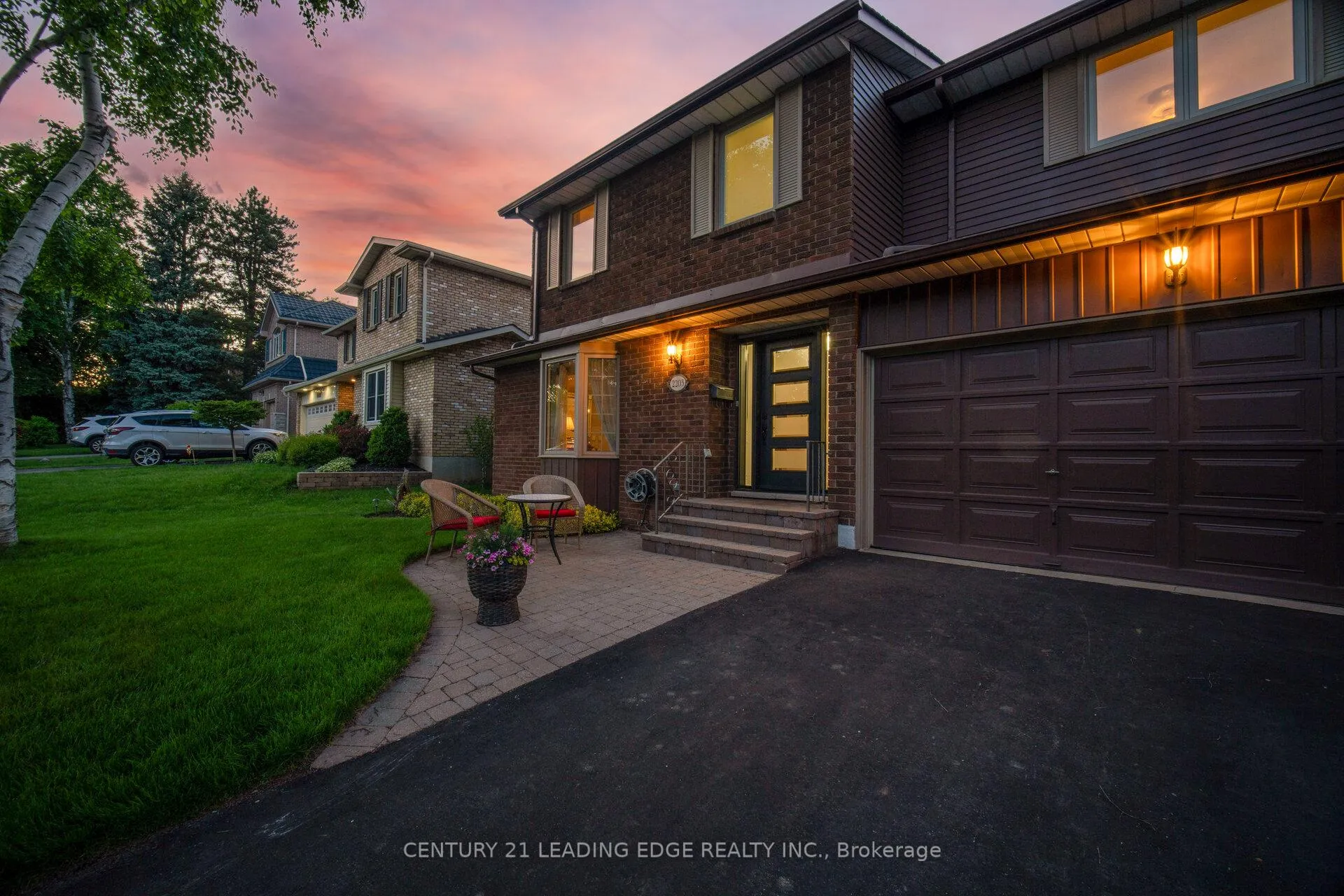 Photo 22 of 2203 Previn Court, Burlington, Brant Hills — HOMEH
