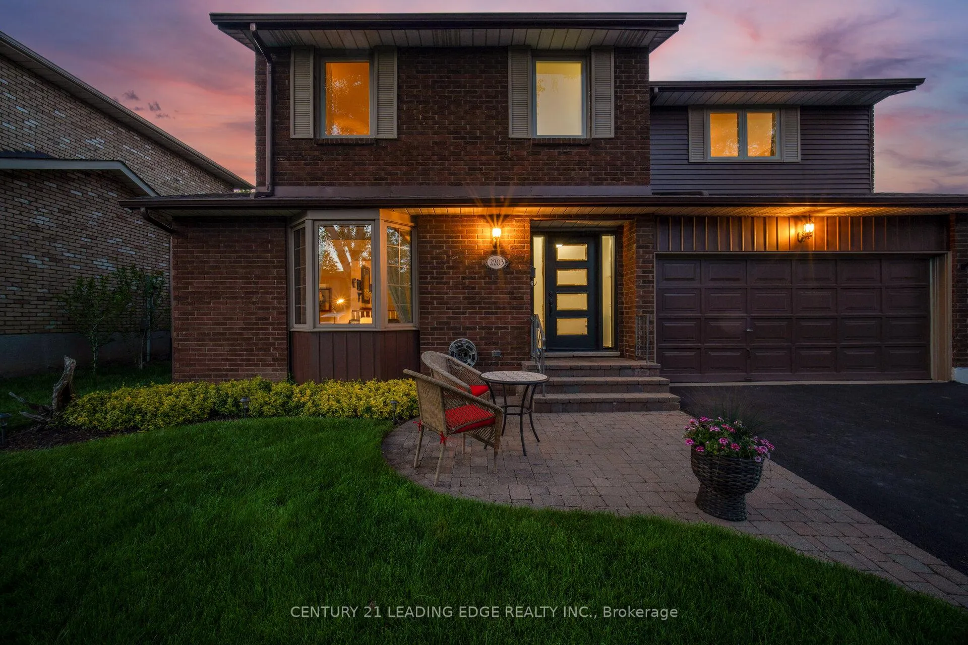 Photo 24 of 2203 Previn Court, Burlington, Brant Hills — HOMEH