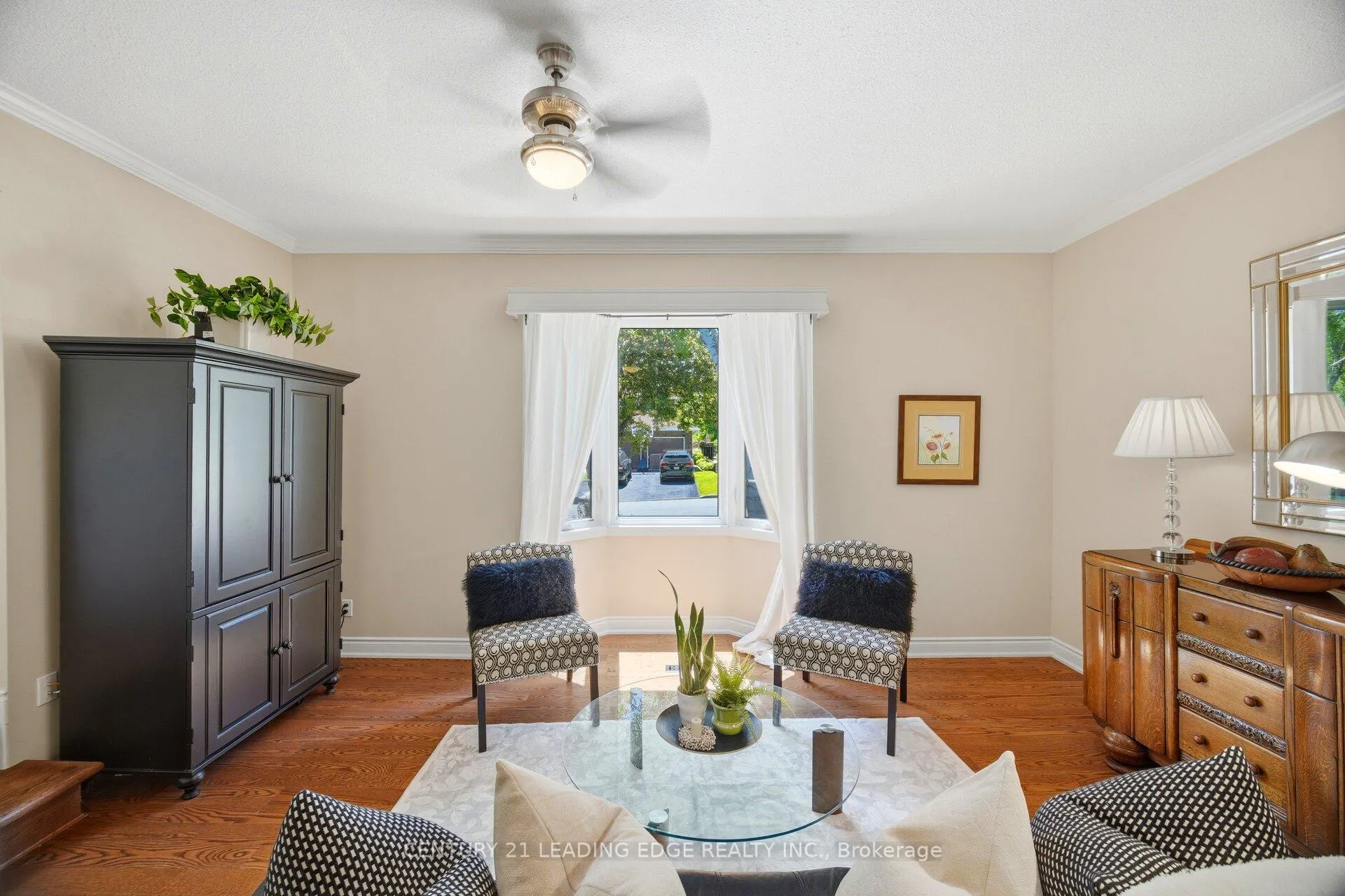 Photo 32 of 2203 Previn Court, Burlington, Brant Hills — HOMEH