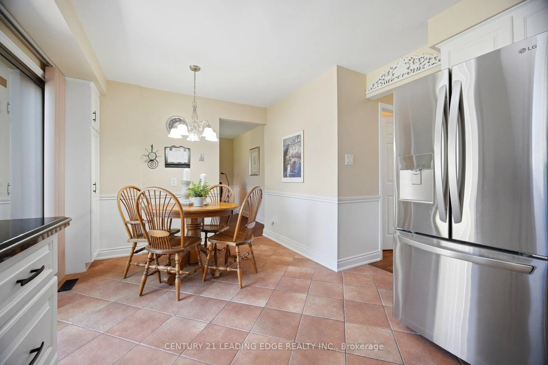 Photo 40 of 2203 Previn Court, Burlington, Brant Hills — HOMEH